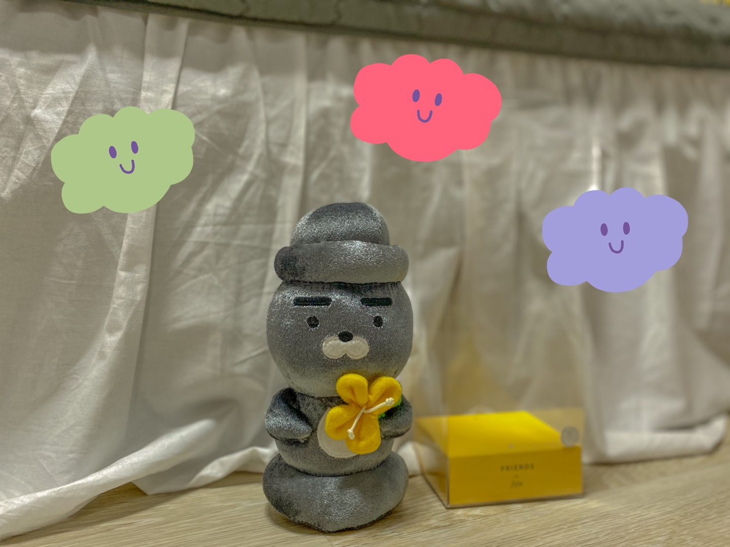 제주도를 환영해주는 돌하르방 X 라이언 🗿