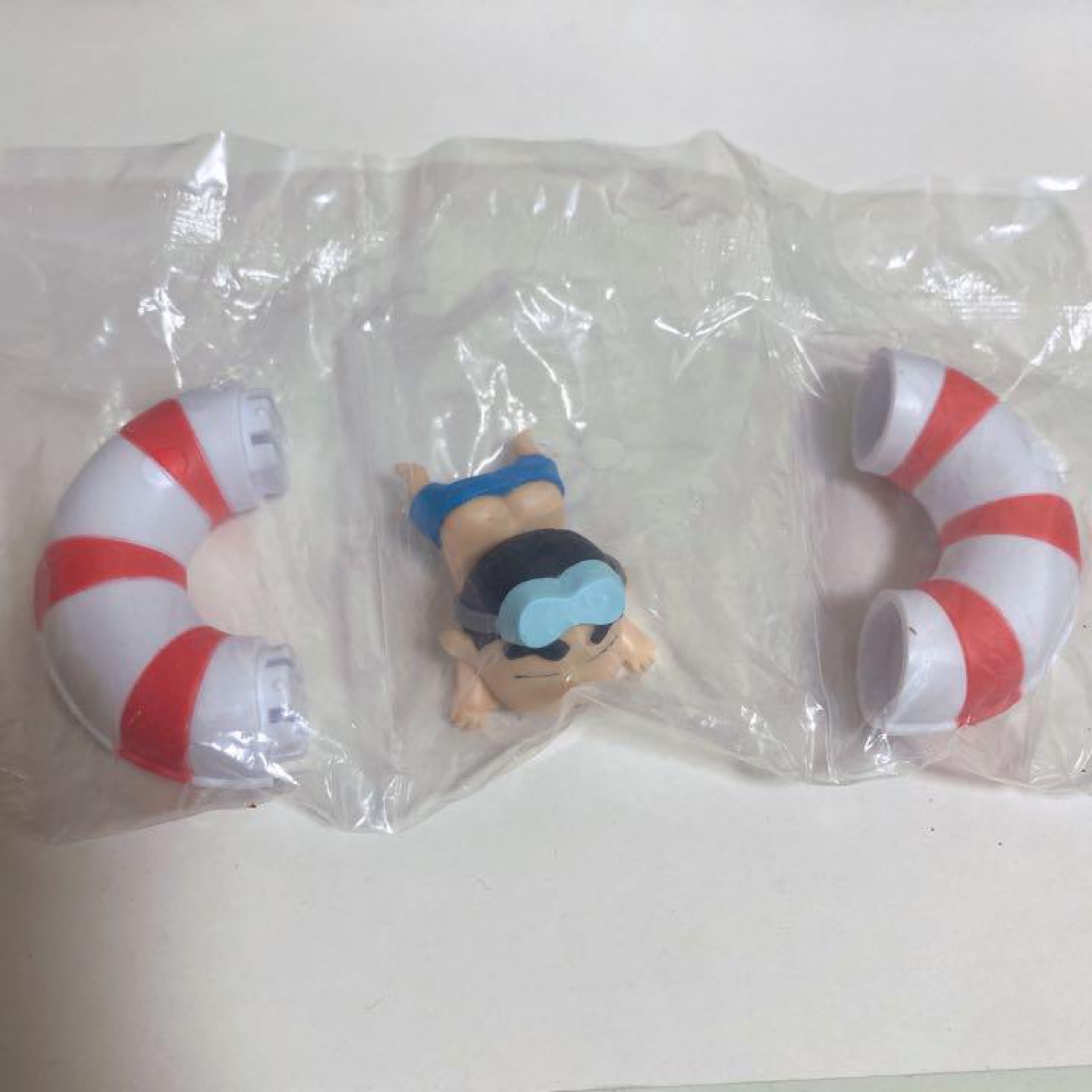 짱구는못말려 푸카푸카 수영 가챠