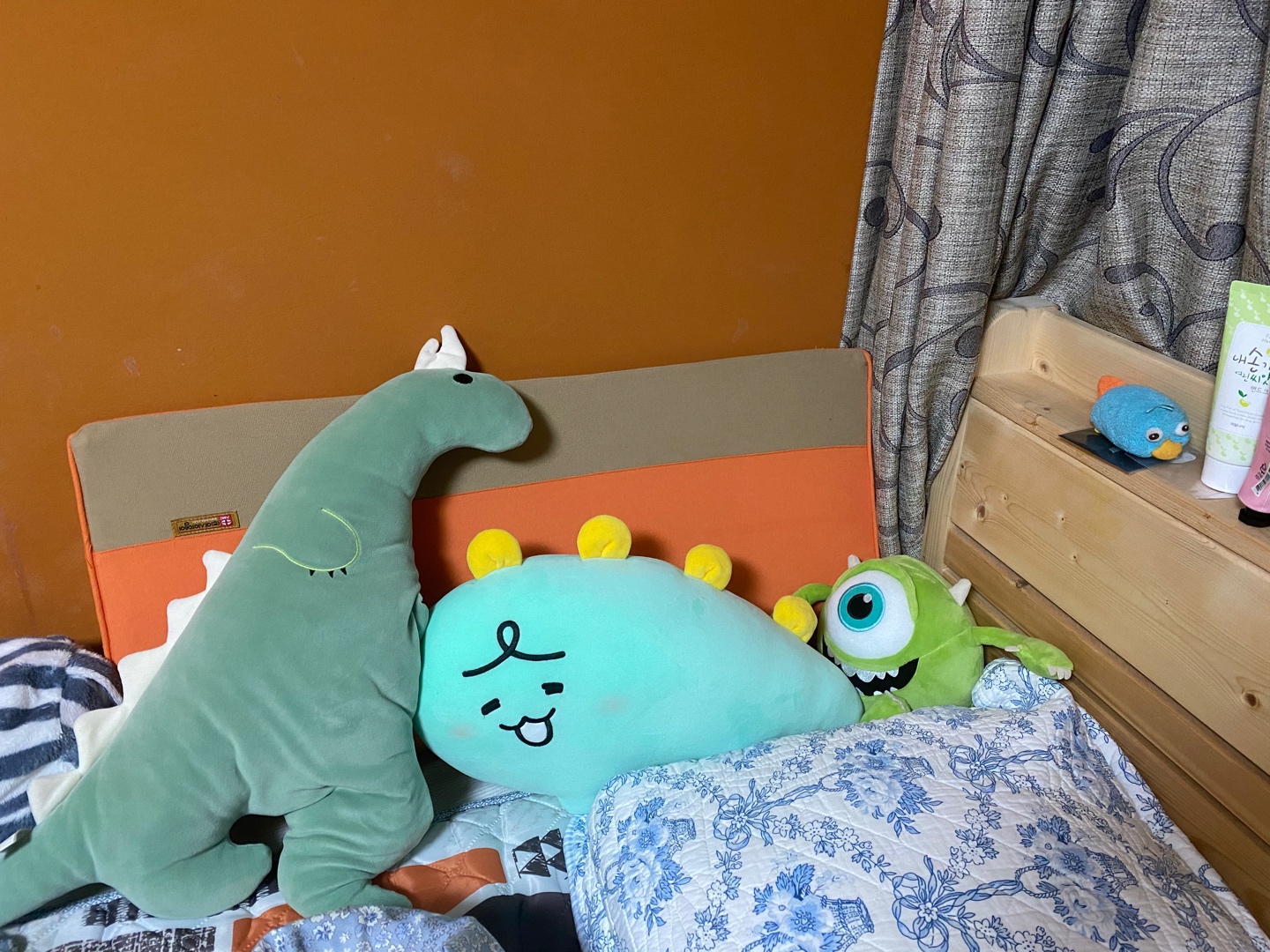 함께 자는 녹색 친구들