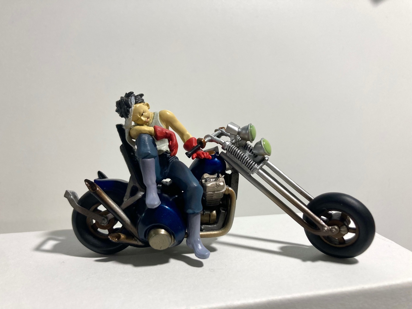 Kaiyodo x movic 아키라(AKIRA) 가챠 피규어