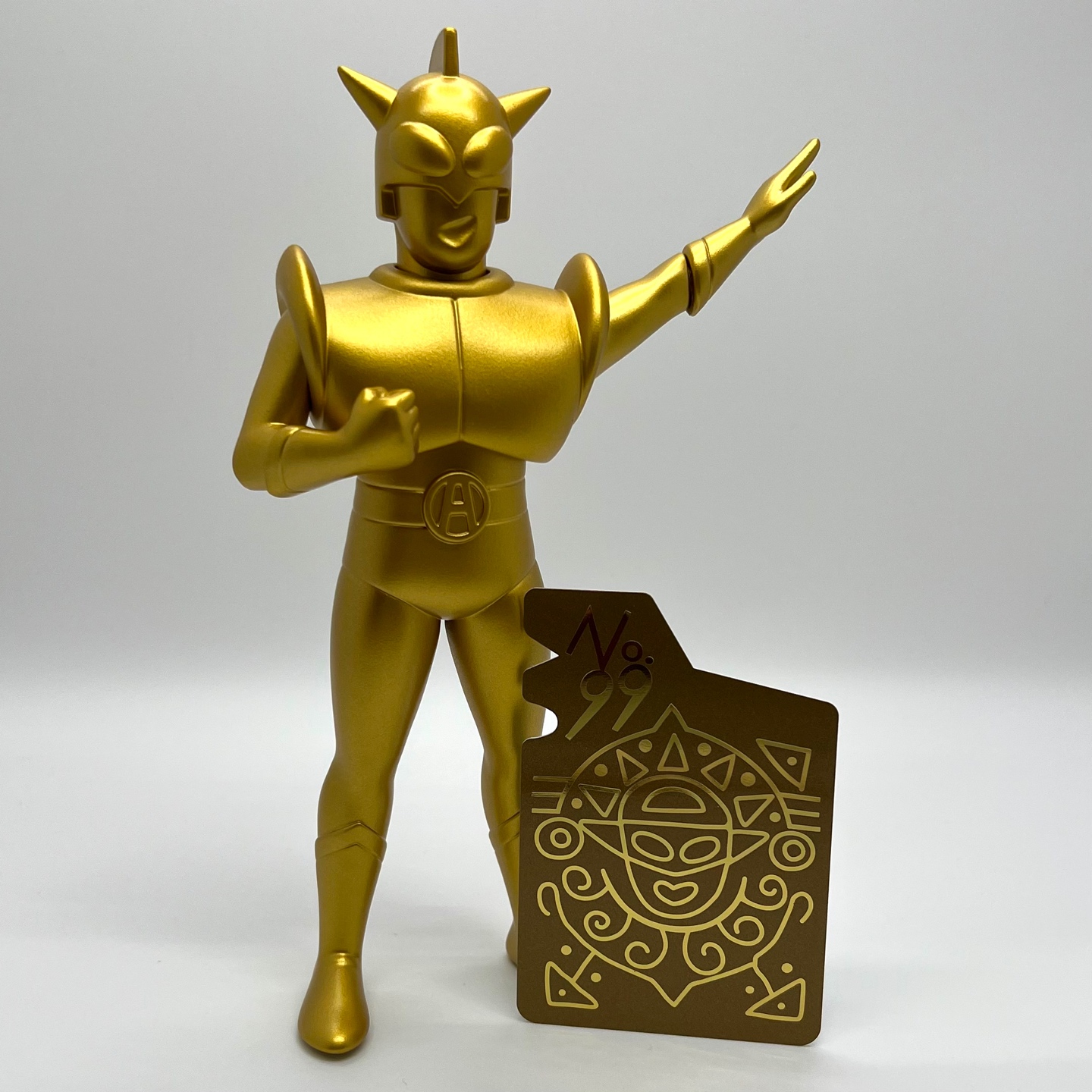 액션가면 골드 피규어 ✨✨