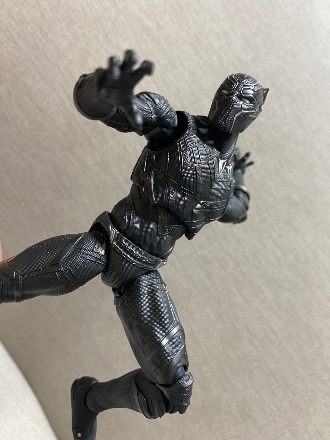 블랙 포징