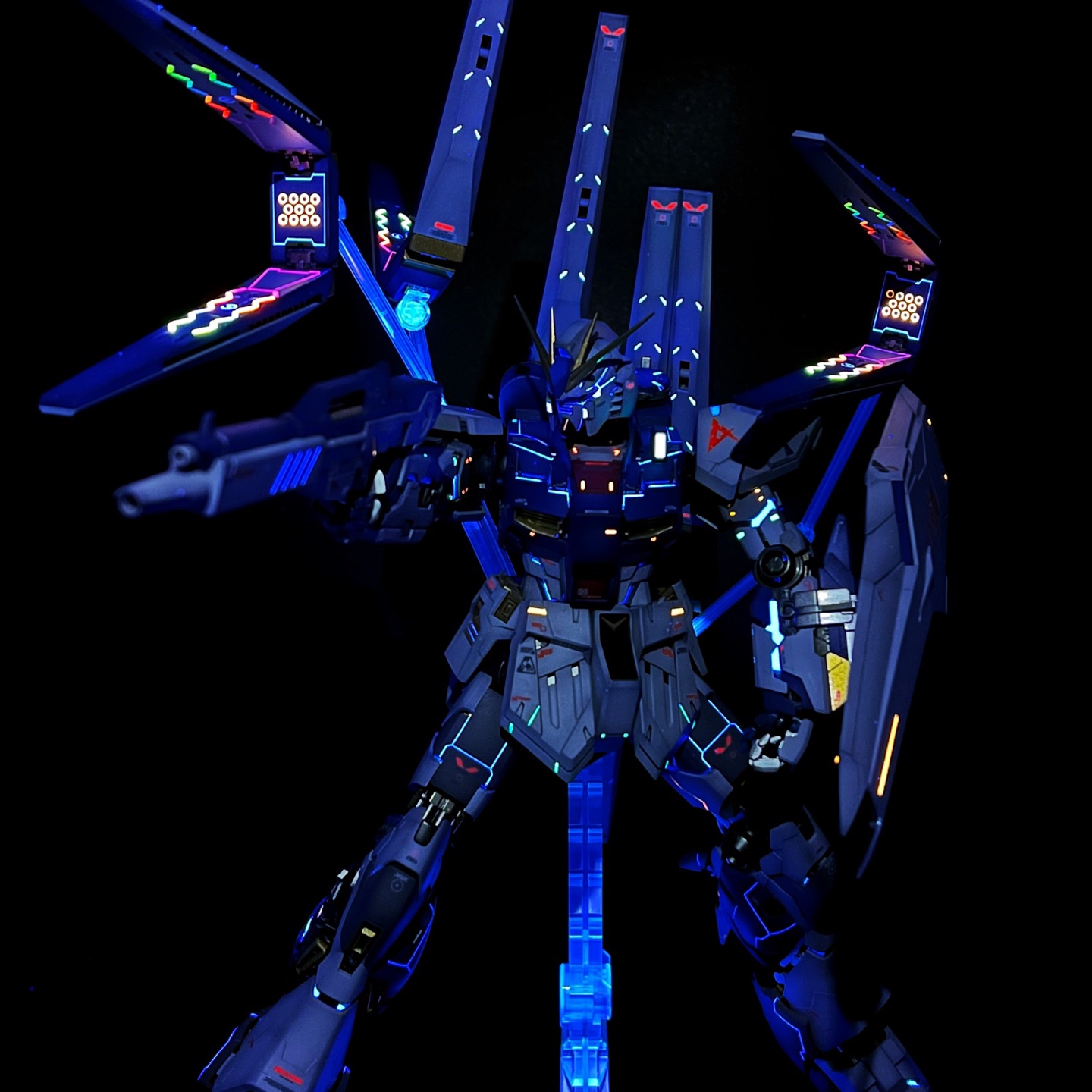 MG 뉴 건담 HWS _ 야간 촬영
