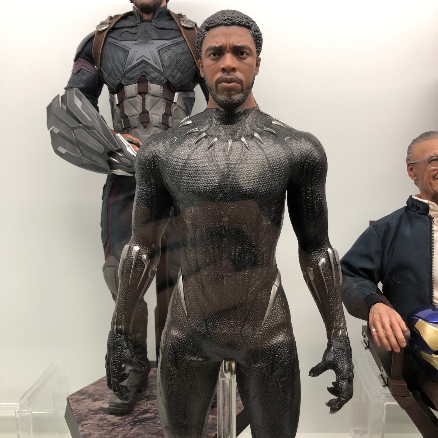 블랙팬서 와칸다포에버
WAKANDA Forever
🙅🏿‍♂️
