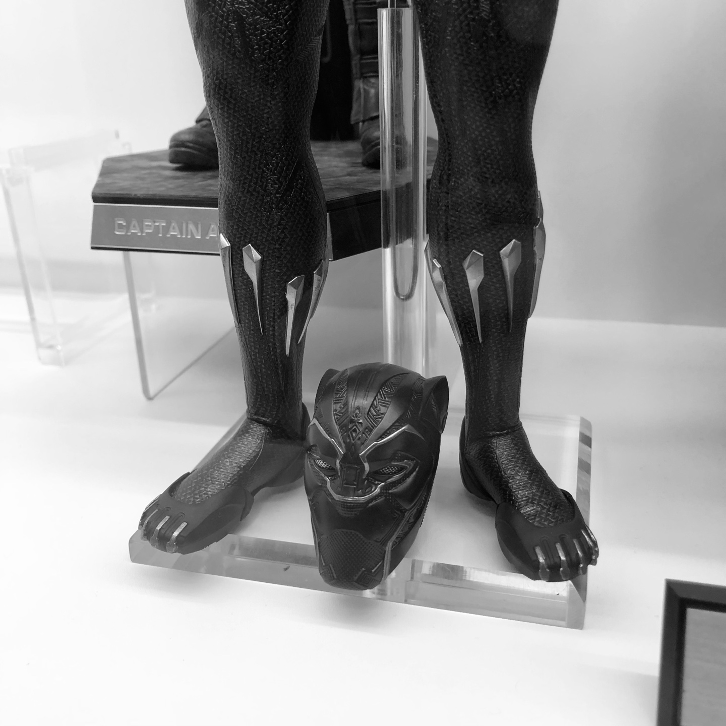 블랙팬서 와칸다포에버
WAKANDA Forever
🙅🏿‍♂️