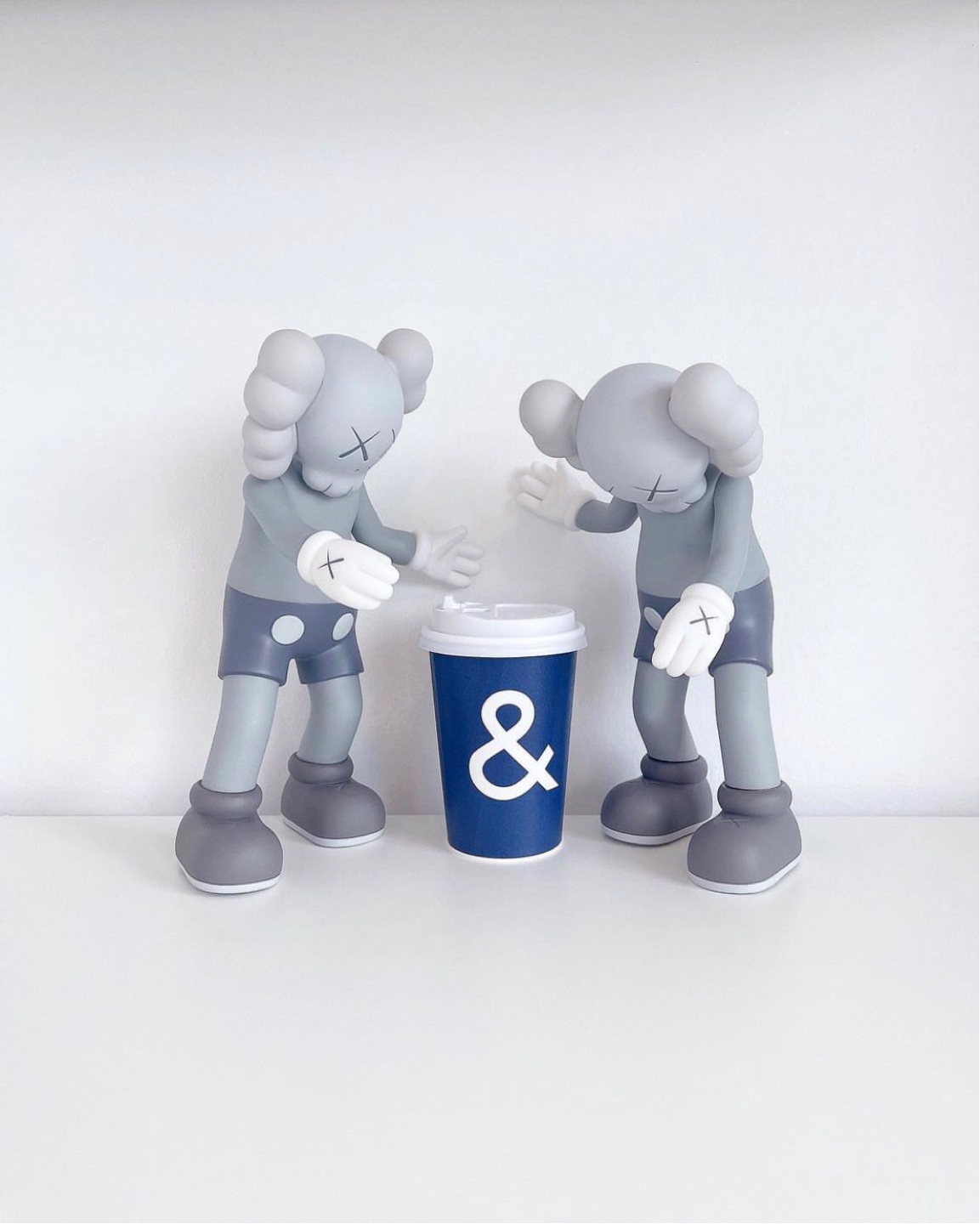 부안 격포 Shortand 카패
커스 ‘kaws'