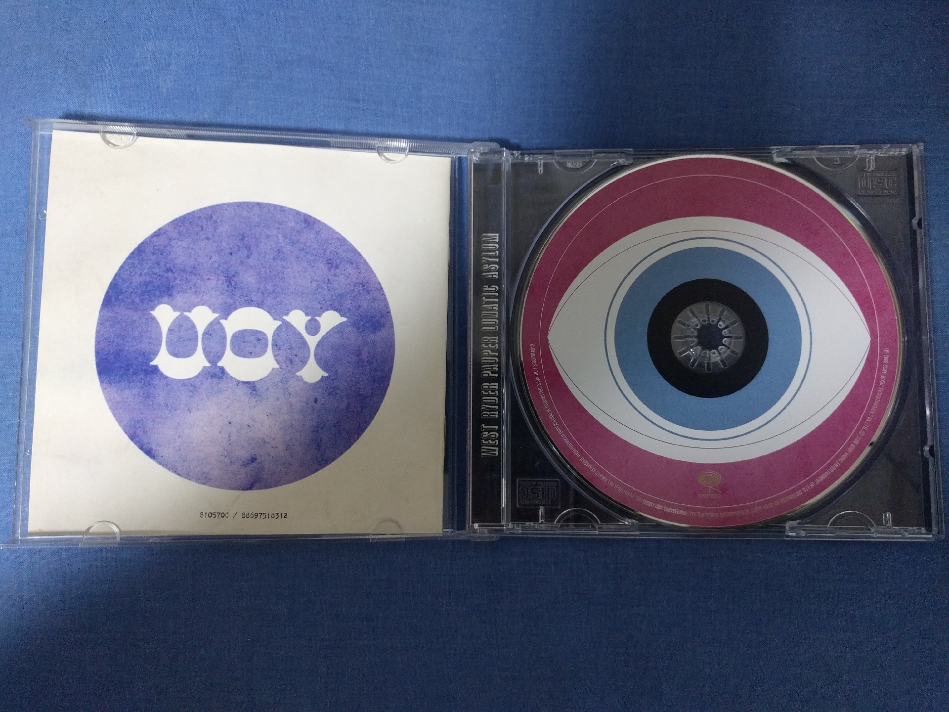 Kasabian <West Ryder Pauper Lunatic Asylum>