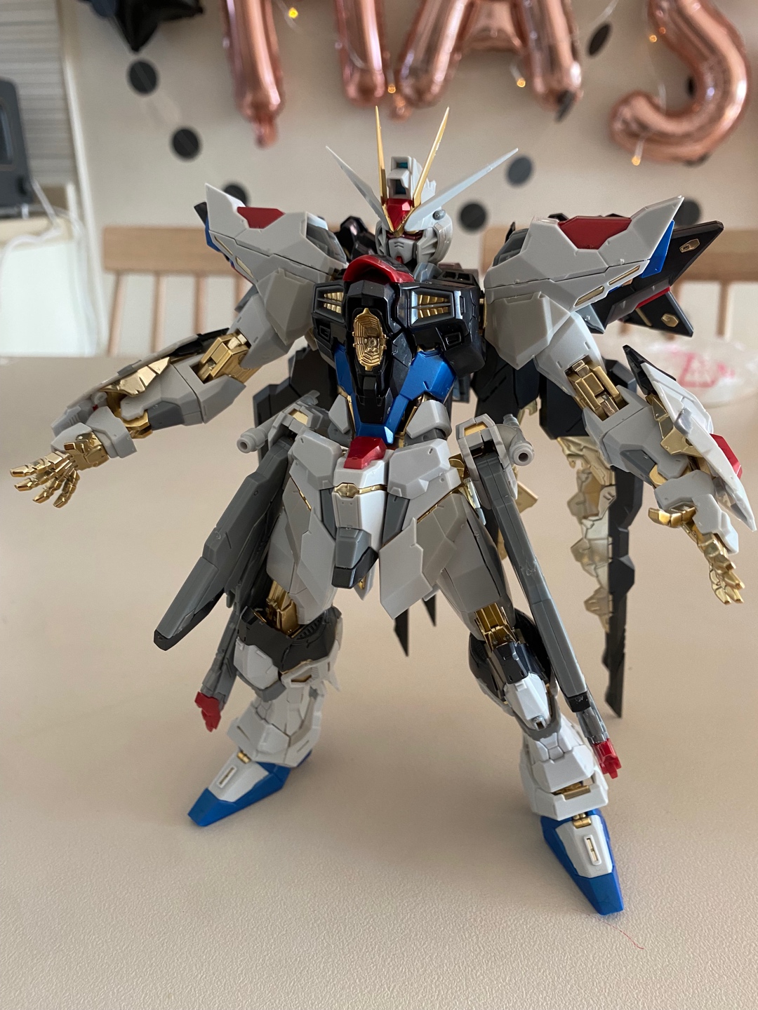 고가의 메탈빌드 완성품을 소유한적이 없어서 | 콜리(Colley)