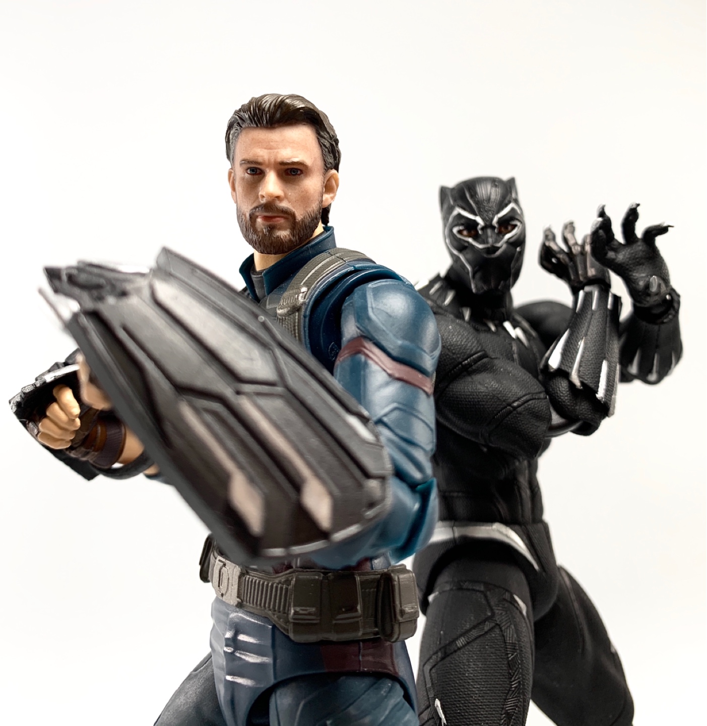 S.H.Figuarts 인피니티워 피규어들