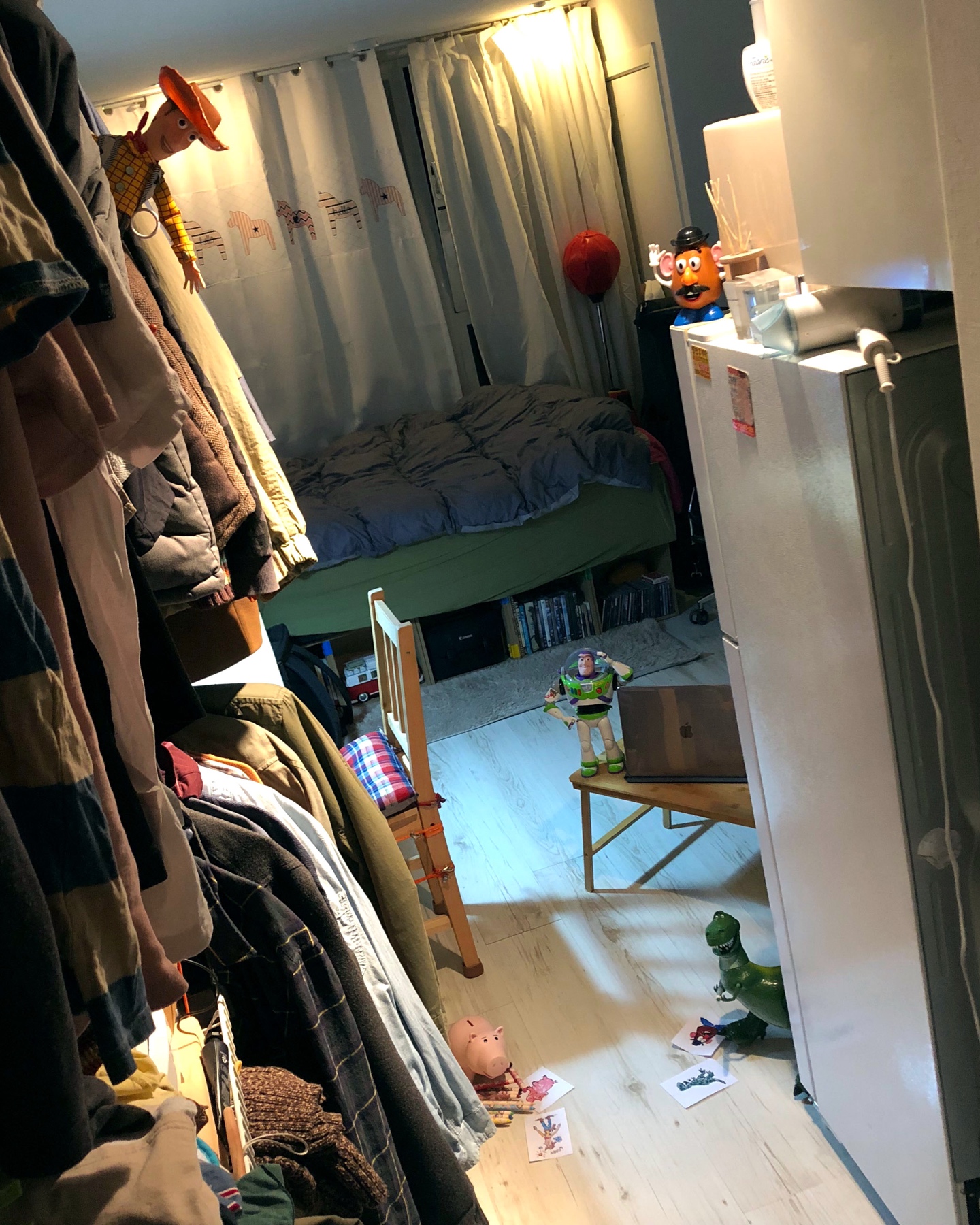 애들아 엉아 왔따🙋🏻‍♂️