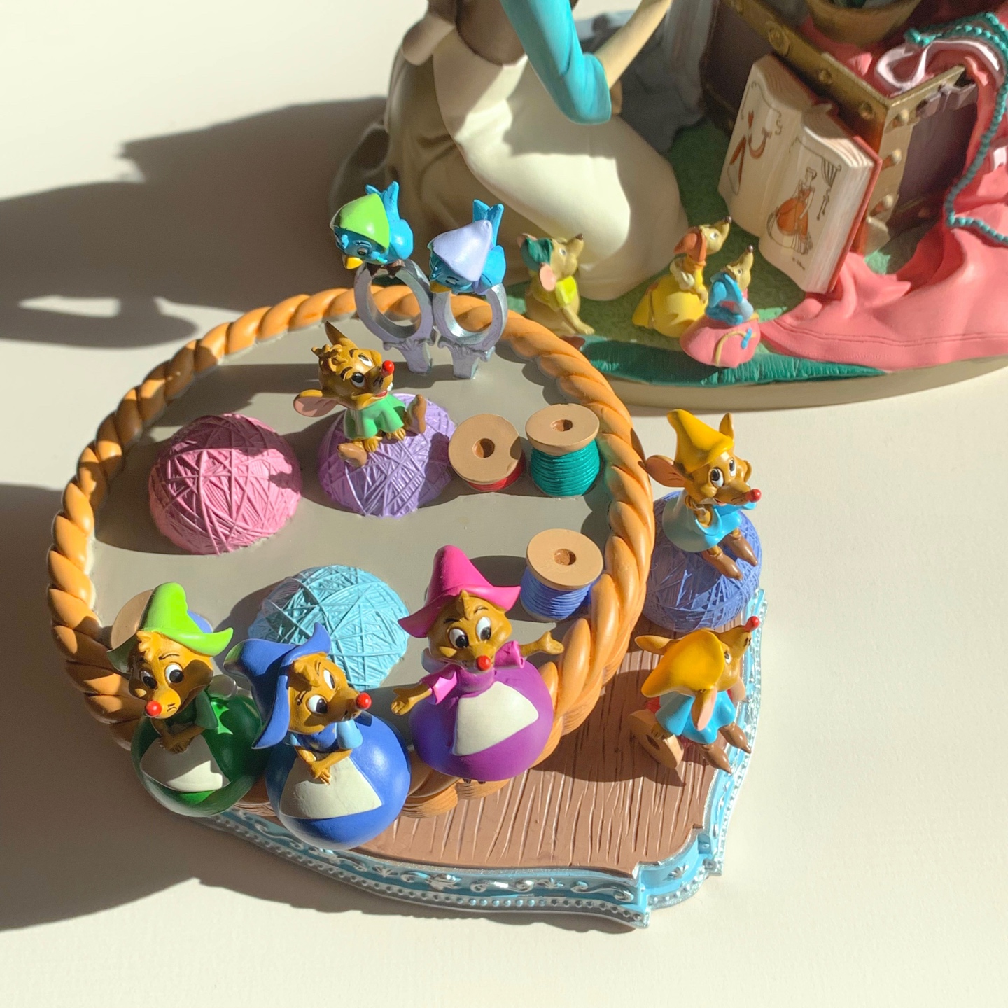 🧶 𝑳𝒆𝒕’𝒔 𝒎𝒂𝒌𝒆 𝒕𝒉𝒆 𝒄𝒍𝒐𝒕𝒉𝒆𝒔 🧵
