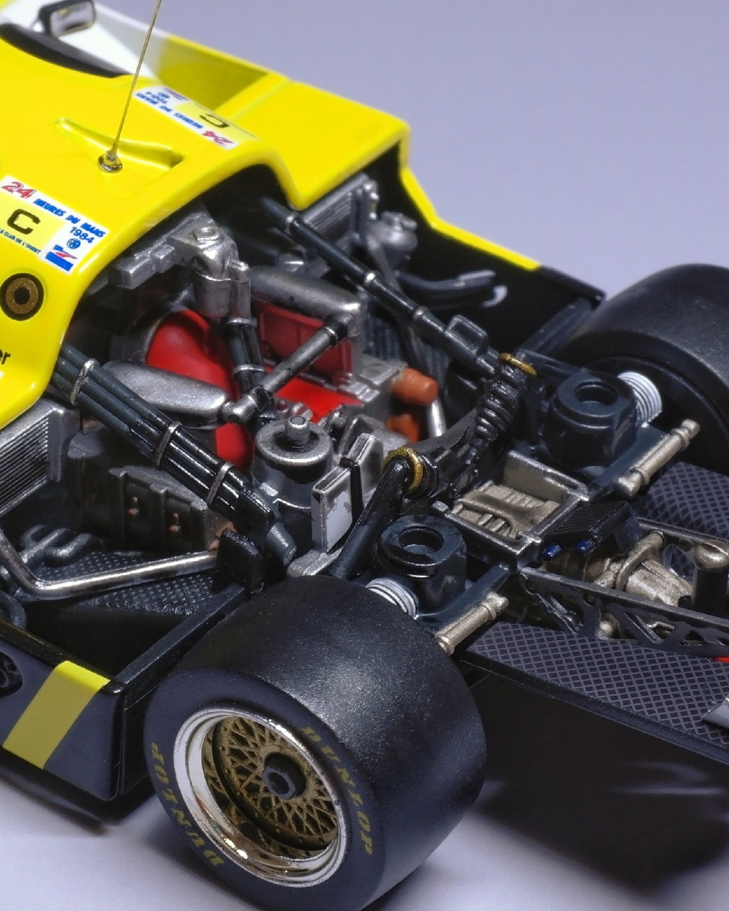 1/43 hpi-racing Porsche 956 LH #7 1984 Le Mans Winner