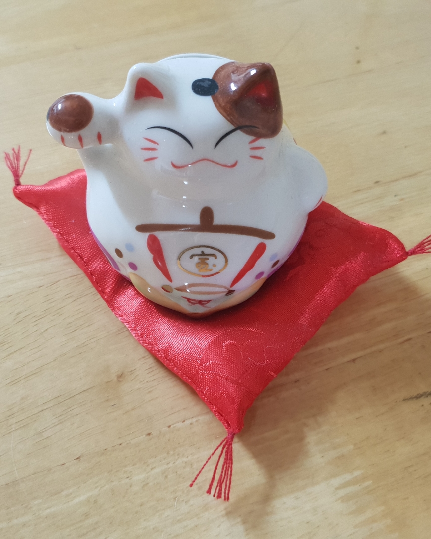 고양이 저금통