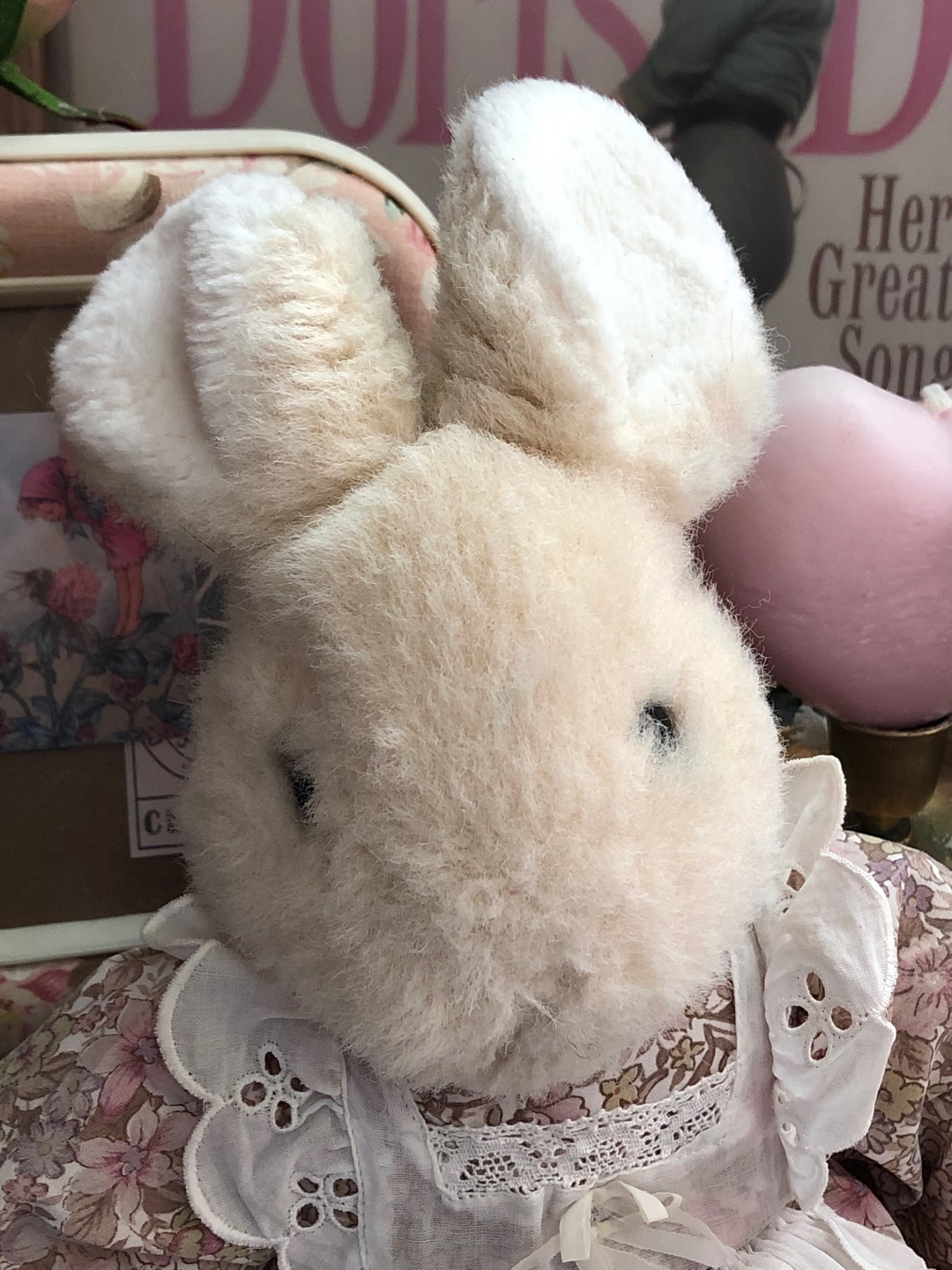 토끼 7~80년대 일본 쇼와레트로 시기 말, | 콜리(Colley)