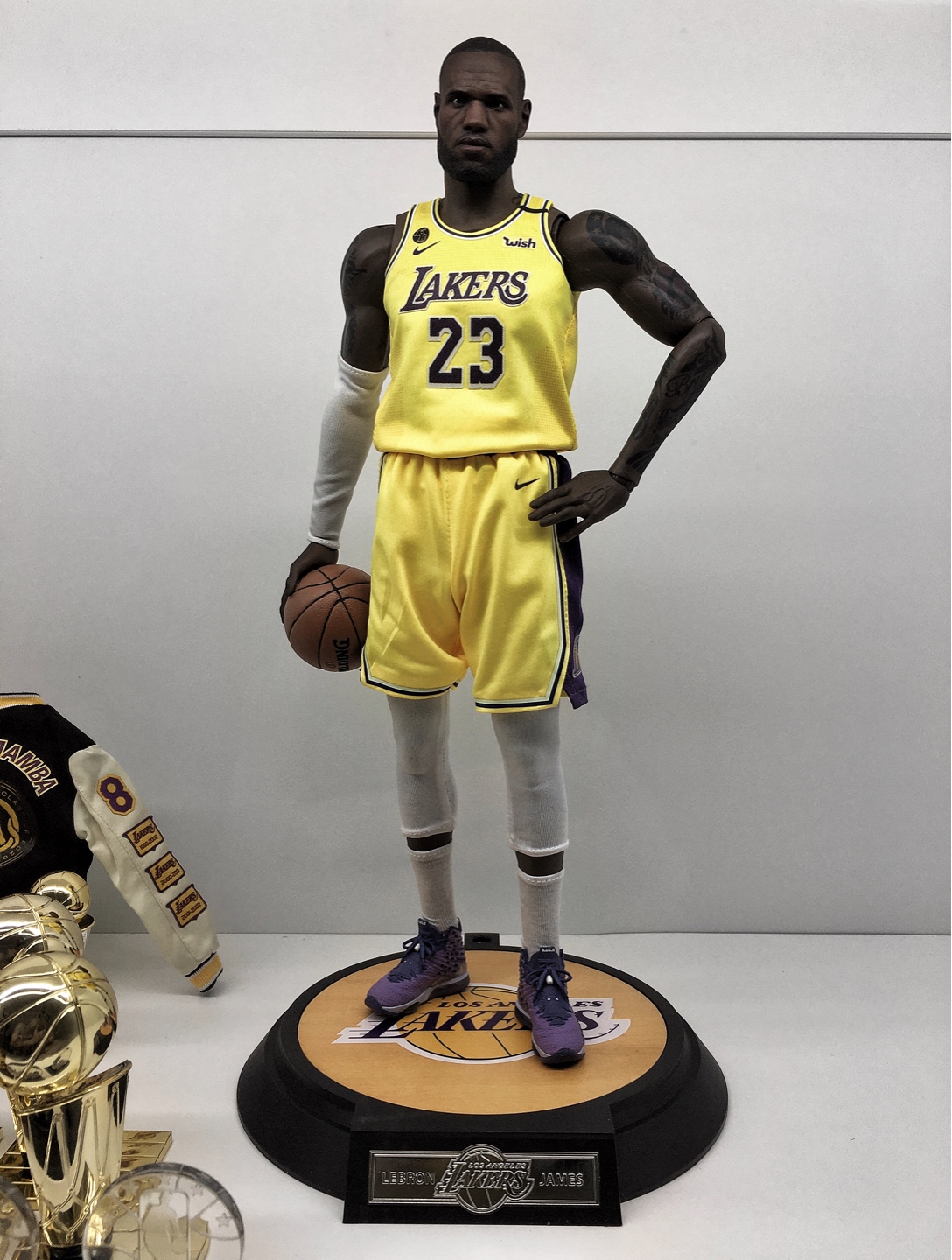 LEBRON JAMES