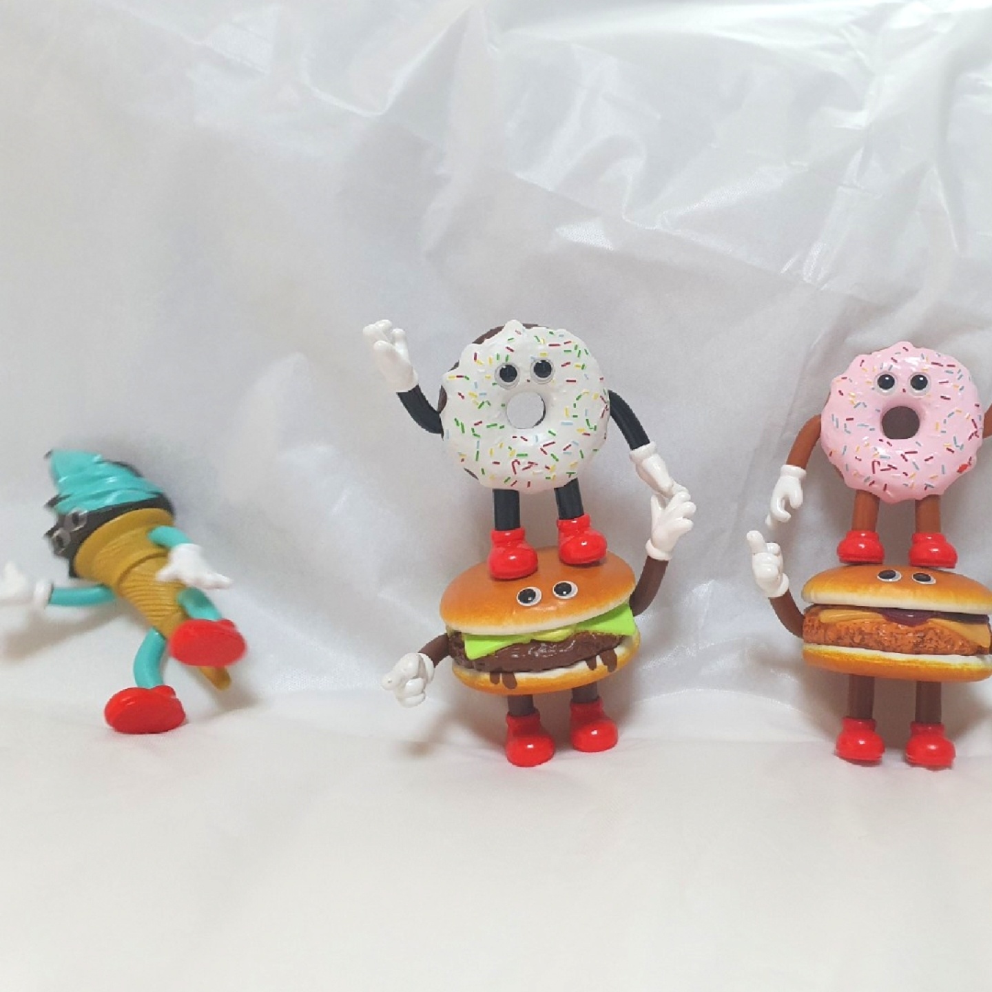 아크로바틱 FLAVORS 가챠!!🍩