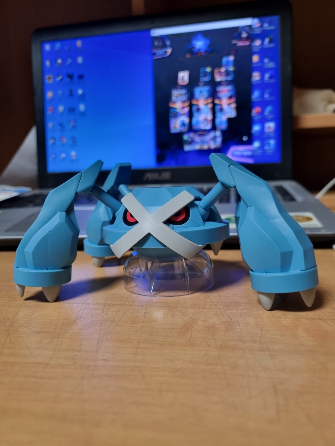 이번 포켓프라 신작 메타그로스입니다 | 콜리(Colley)