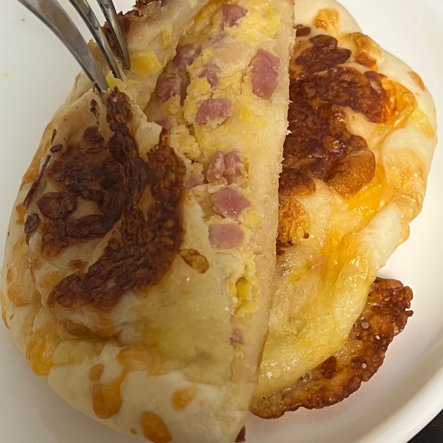 구데타마 햄에그브레드