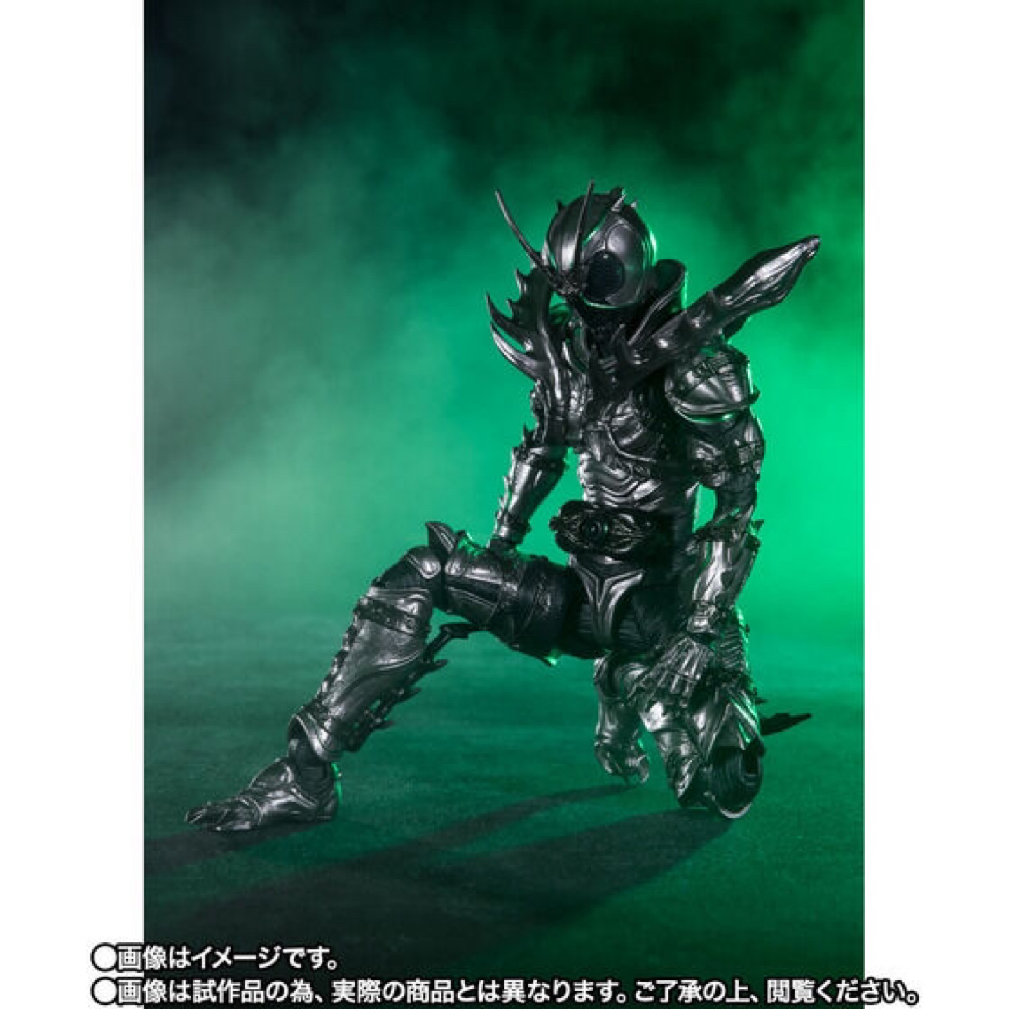 가면라이더 SHADOWMOON
(仮面ライダーシャドームーン)
KAMEN RIDER SHADOWMOON
