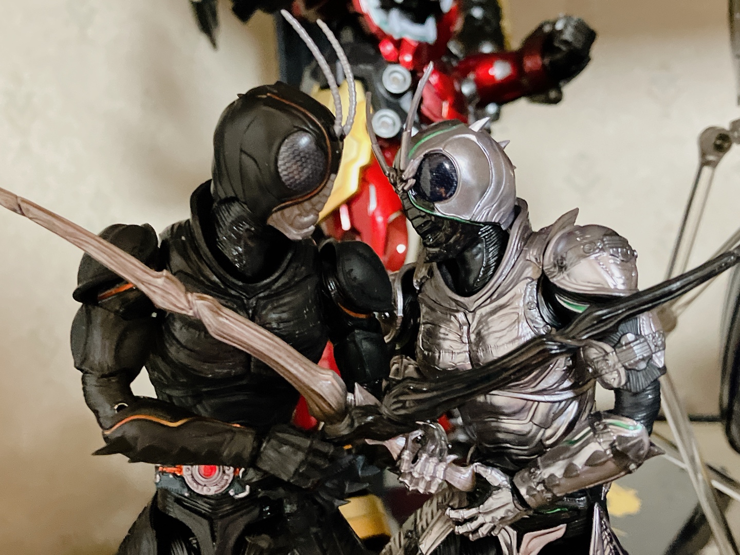 가면라이더 SHADOWMOON
(仮面ライダーシャドームーン)
KAMEN RIDER SHADOWMOON

