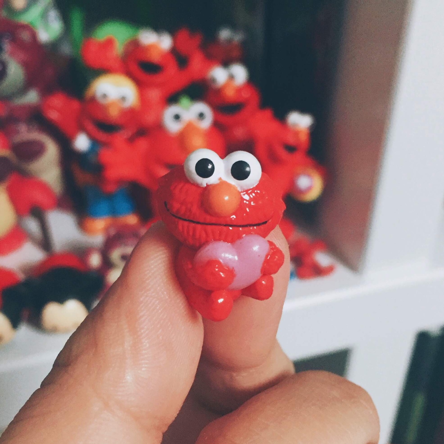 세서미 배쓰밤에서 나온 엘모