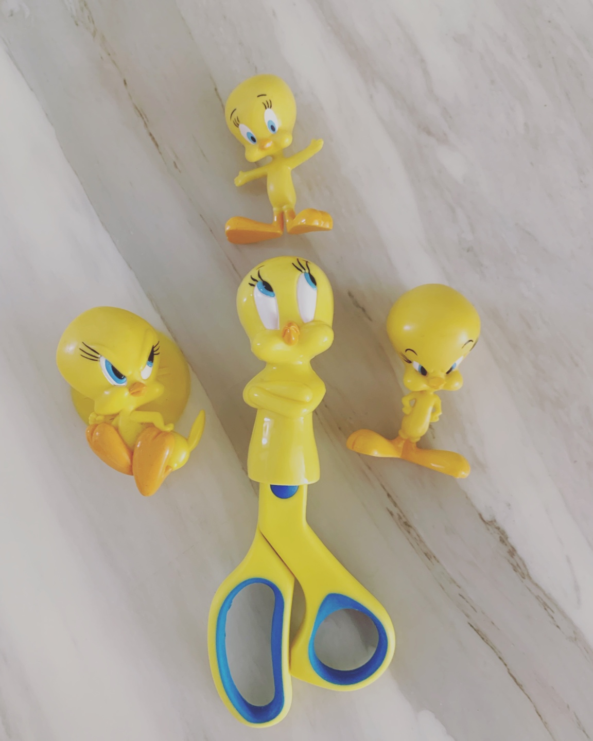 트위티가위