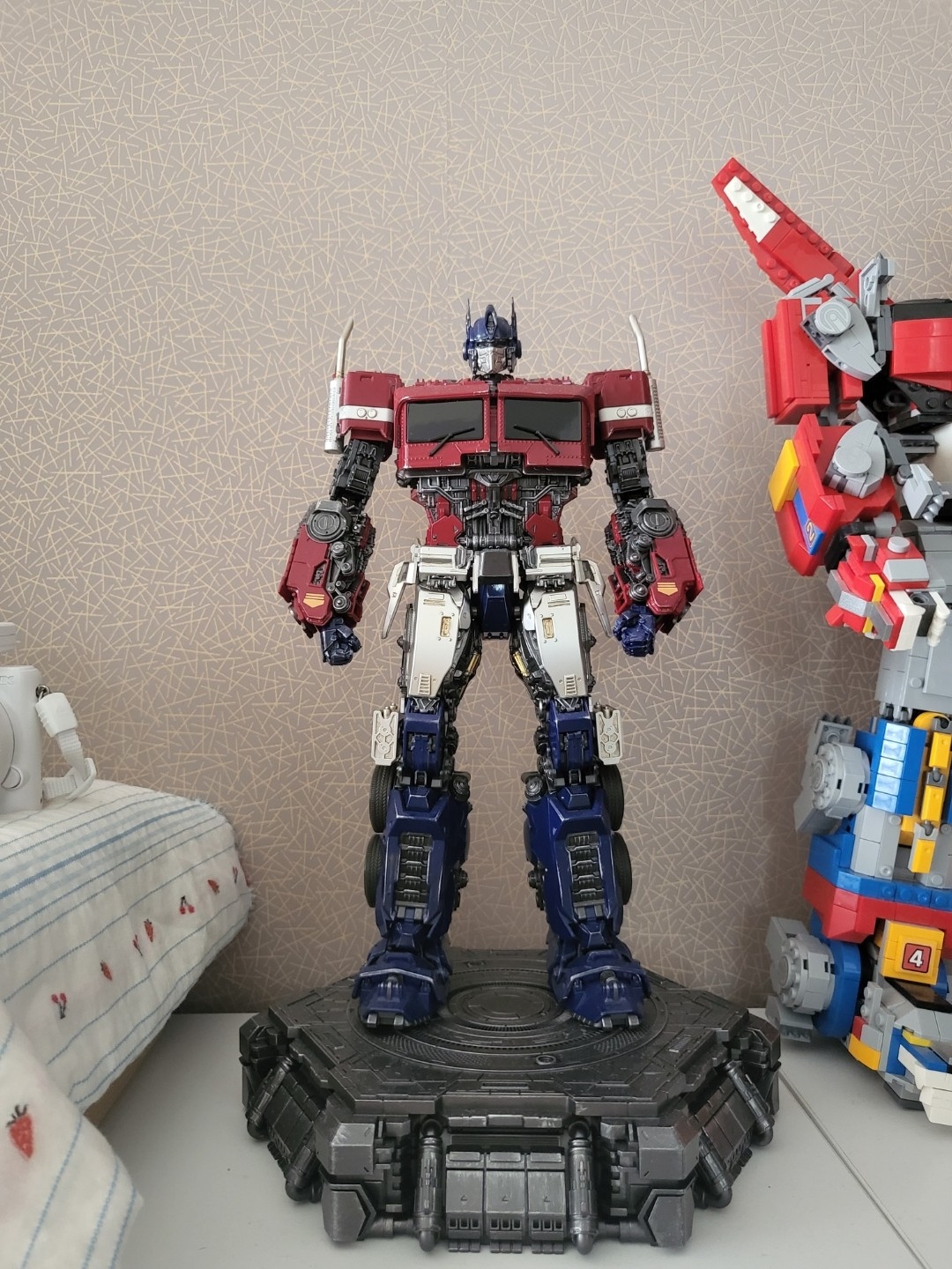 내가 아는 제일 잘생긴 로봇🤖