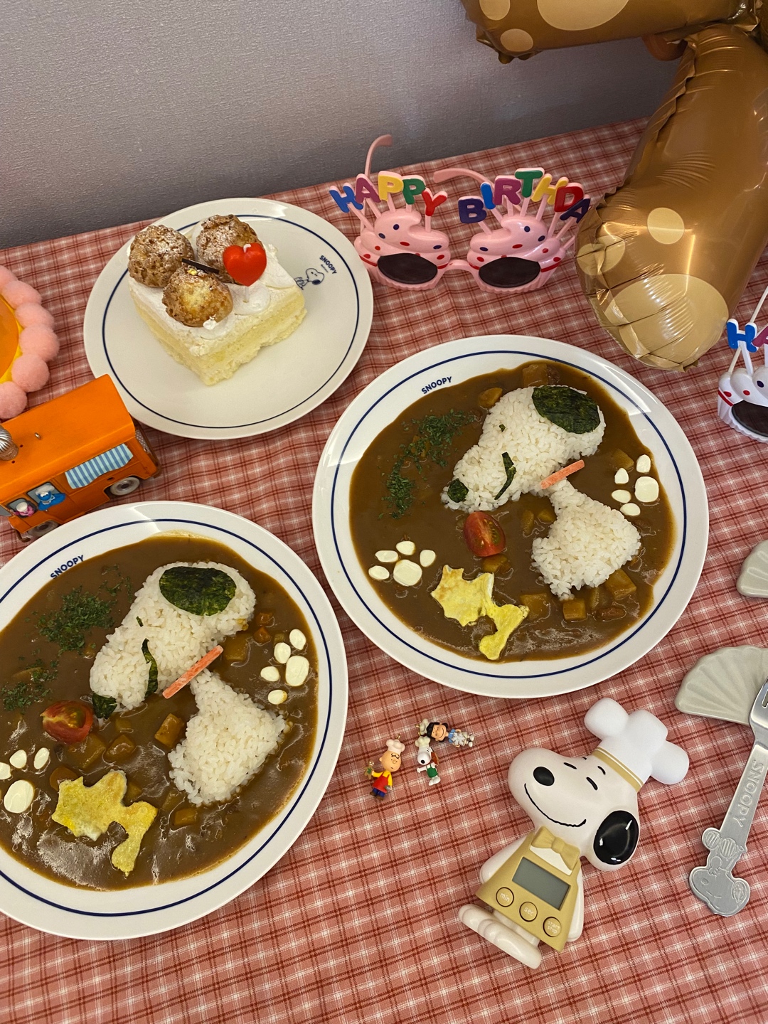 생일상 with 스누피카레
