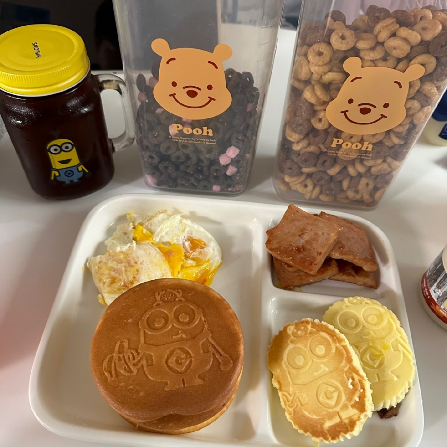 미니언즈 브런치🍽💛