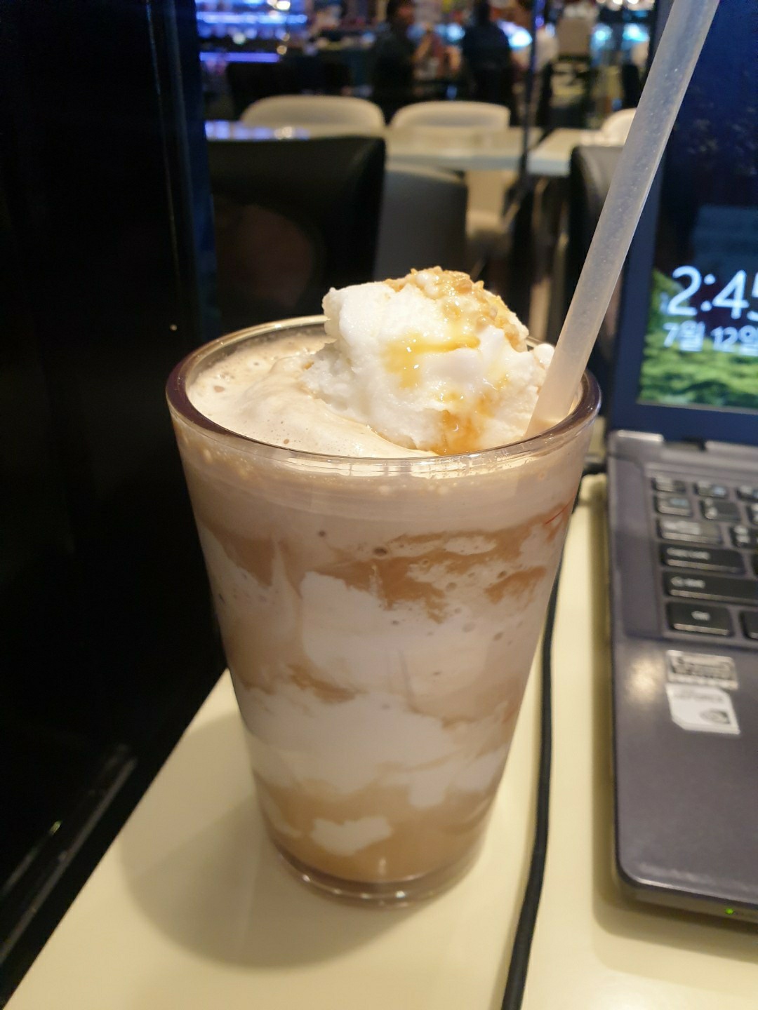 한달새 마신 커피 ☕