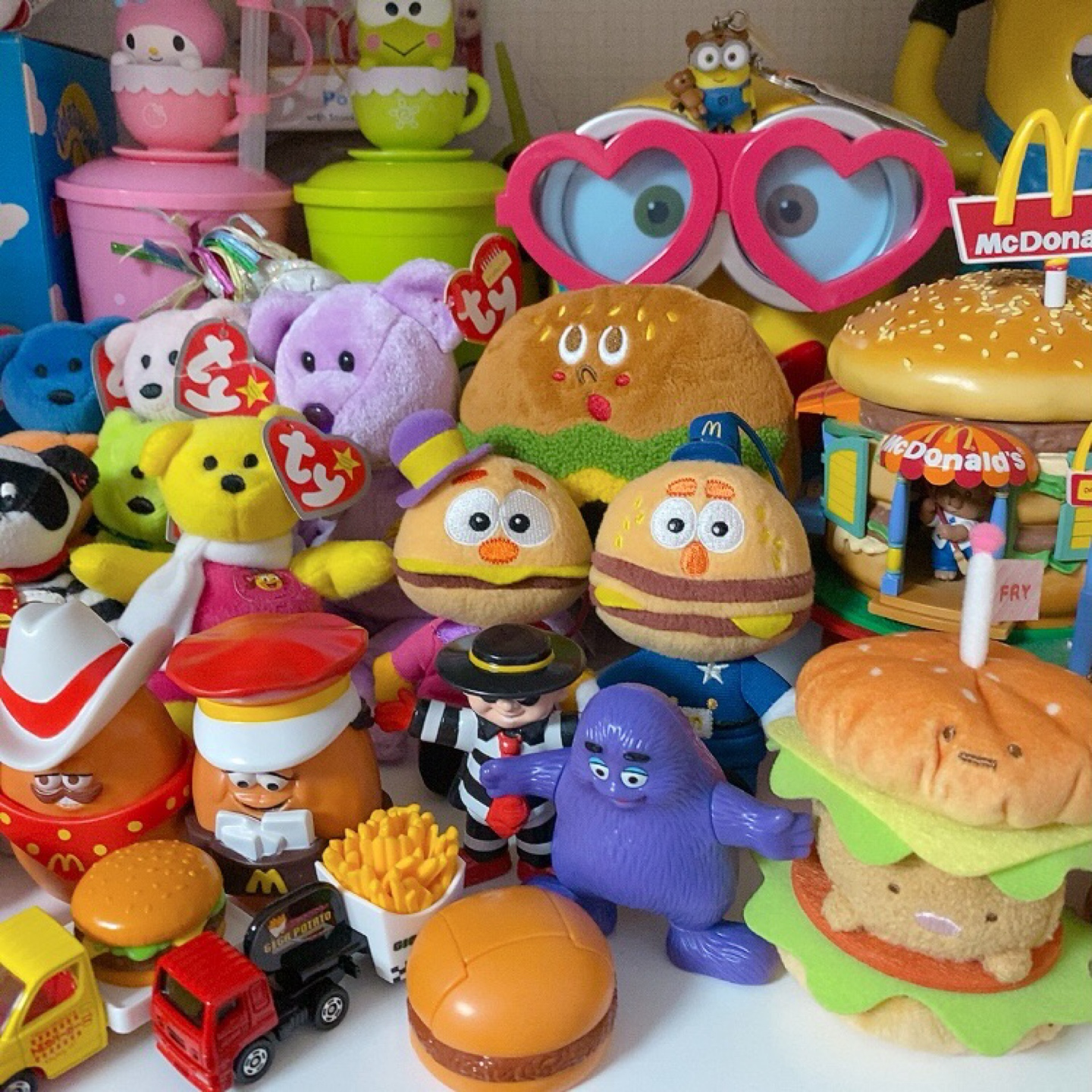 🍔🍟🥤