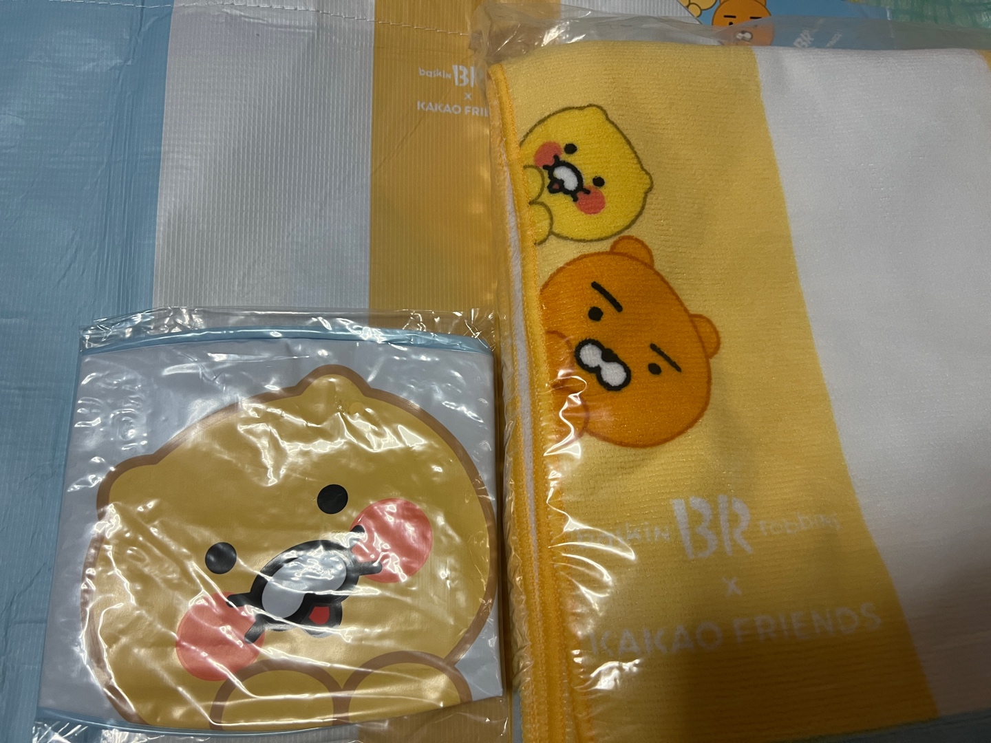 배라x춘식이 비치볼, 비치타월, 가방