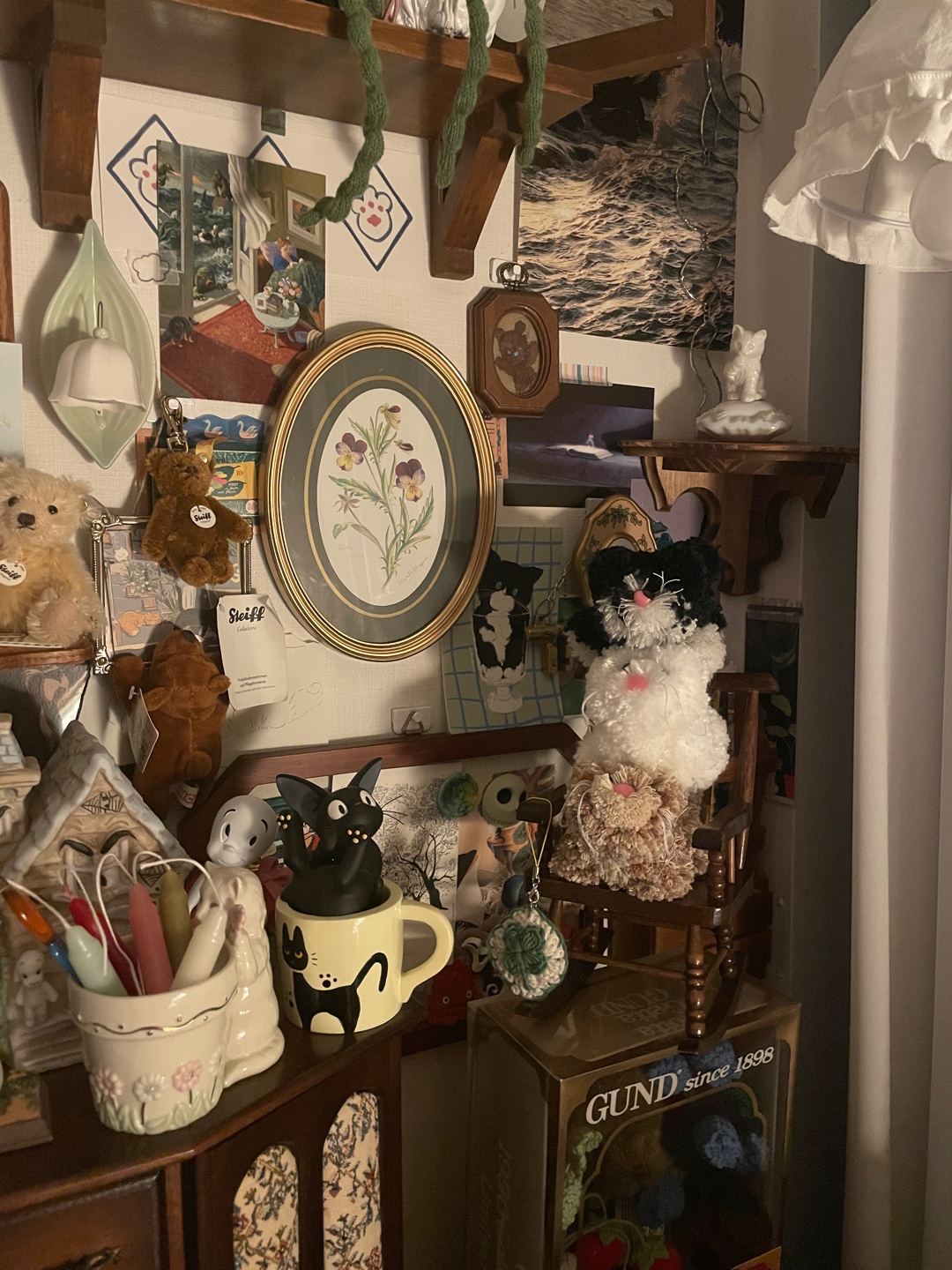 고양이탑 🖤🤍🧡