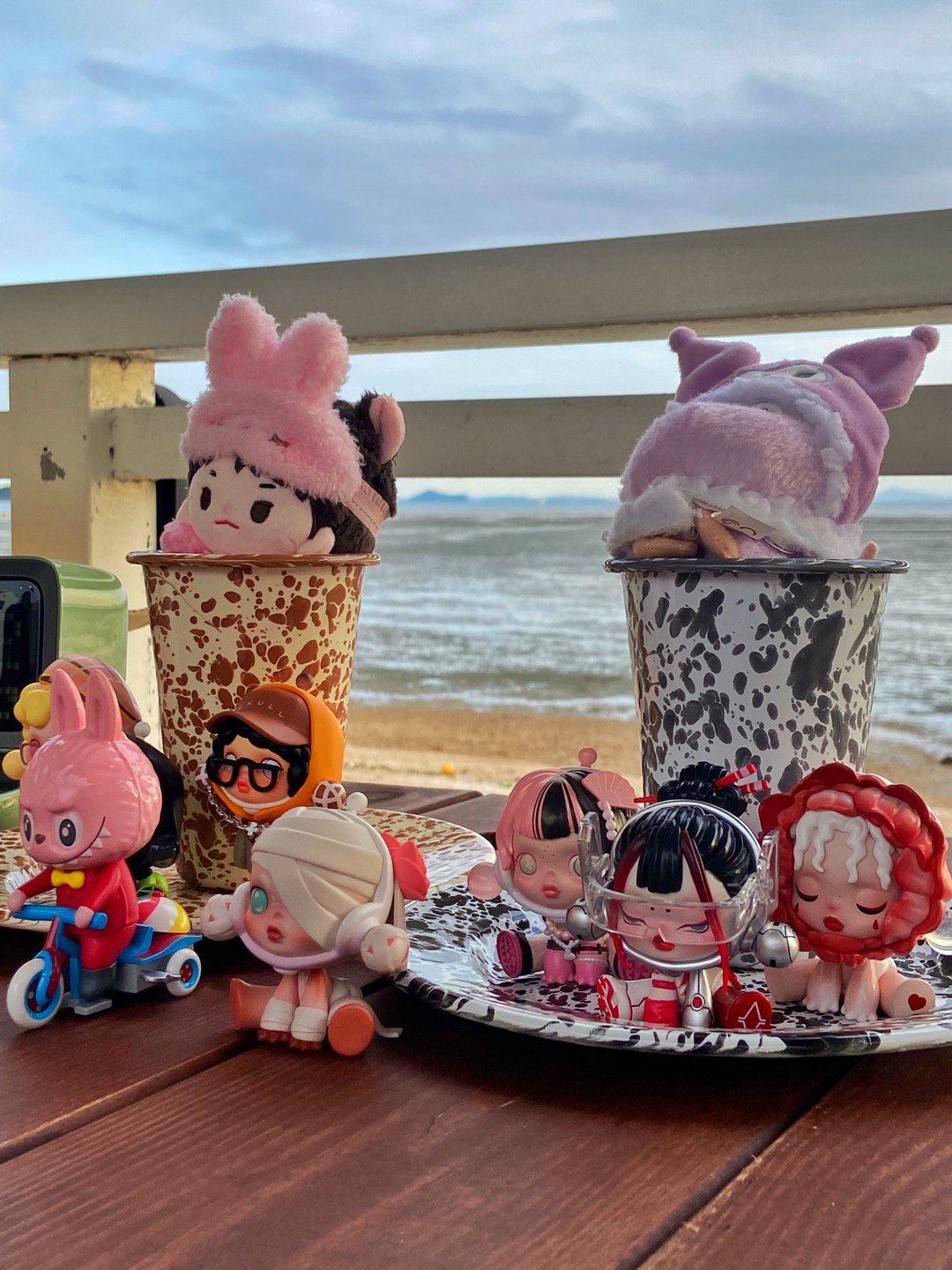 친구 덕분에 처음으로 스컬판다를 영접했던 날...