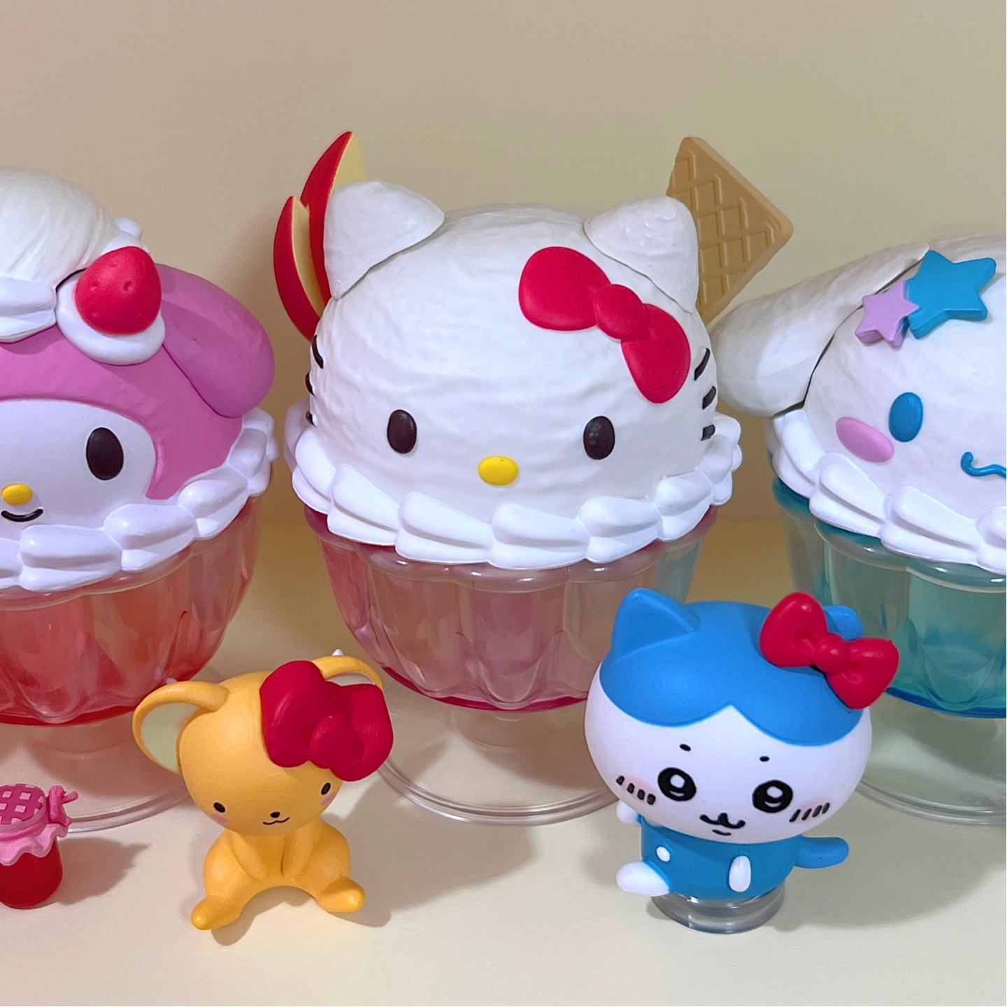 🍧산리오 스위트 케이스 컬렉션 가챠🍨