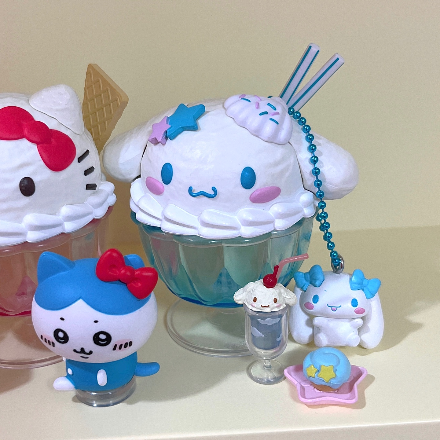 🍧산리오 스위트 케이스 컬렉션 가챠🍨