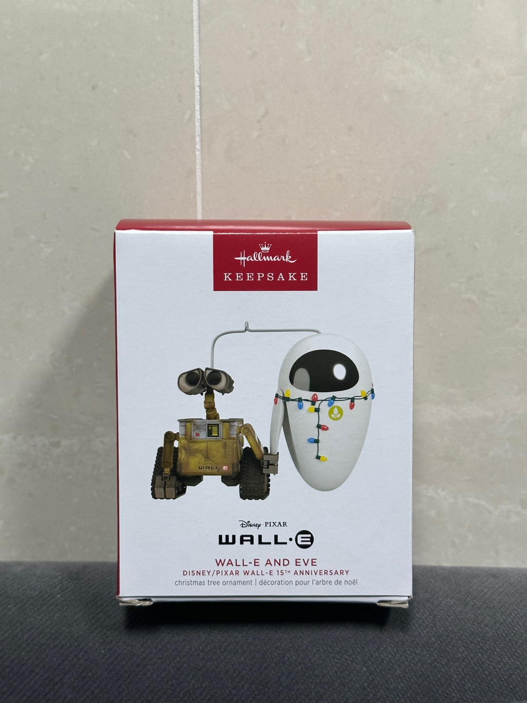 WALL-E AND EVE ORNAMENT