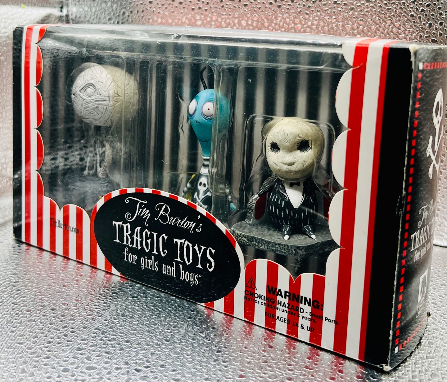 팀버튼 굴소년의 우울한 죽음 Tragic Toys(2011)