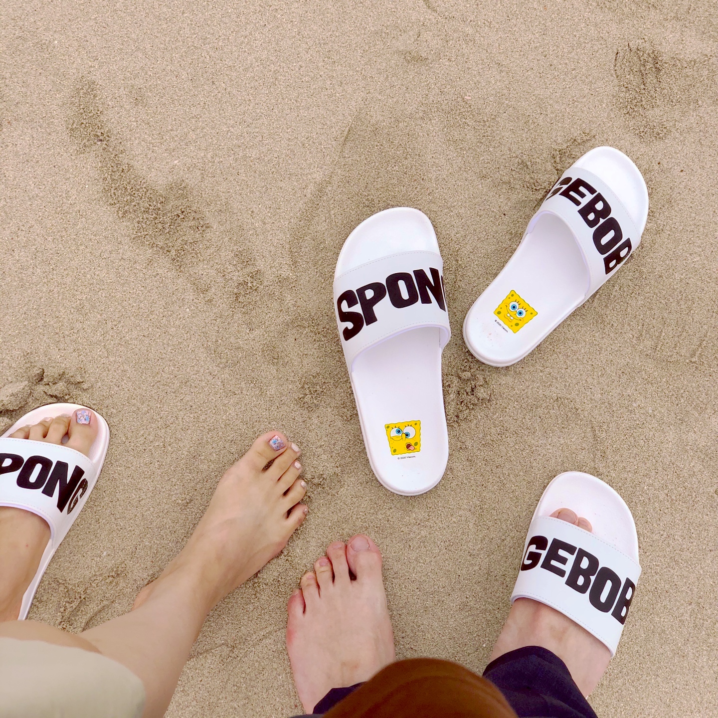 스펀지밥 슬리퍼!💛