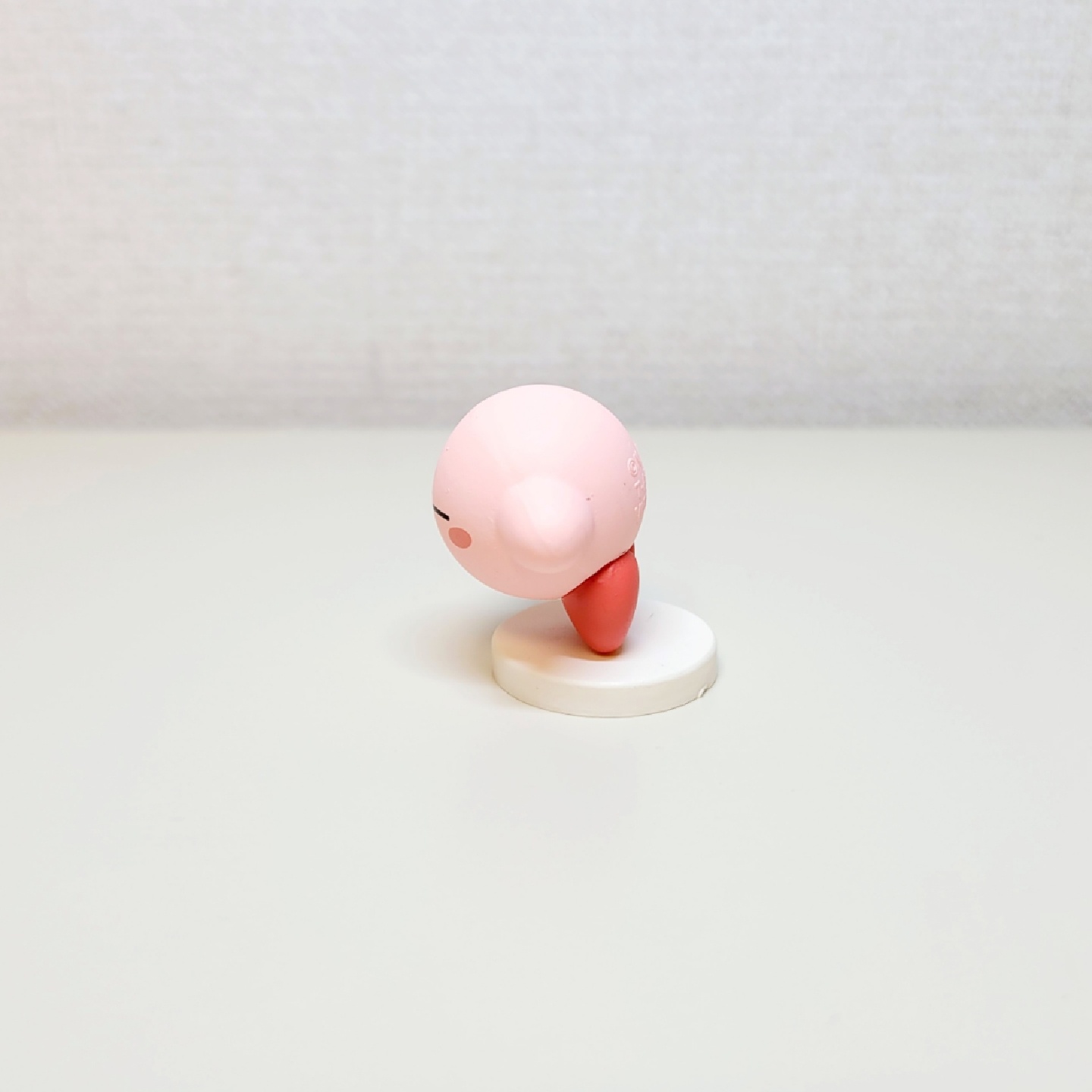 🩷커비 동글동글 마스코트-입술내밀기🩷