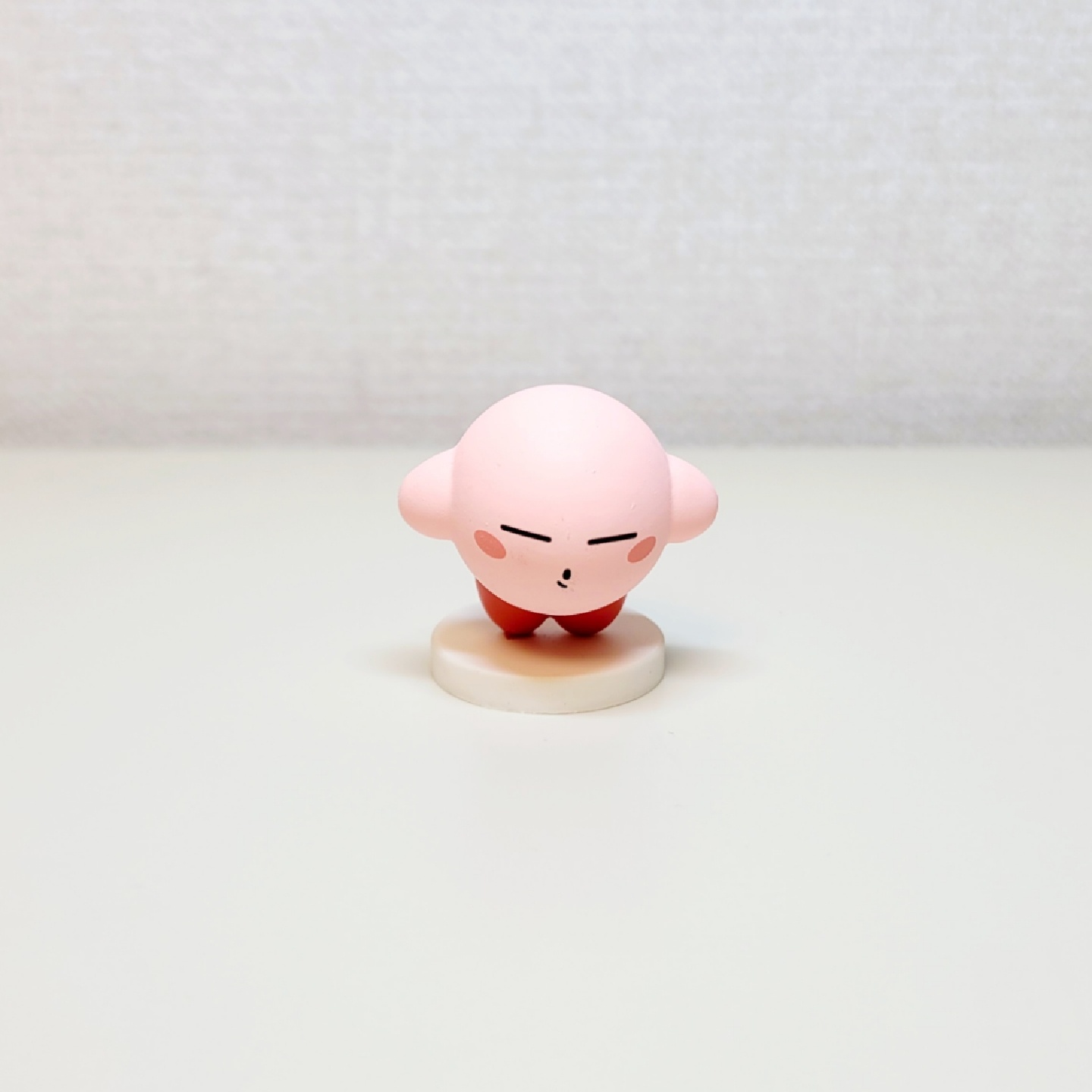 🩷커비 동글동글 마스코트-입술내밀기🩷