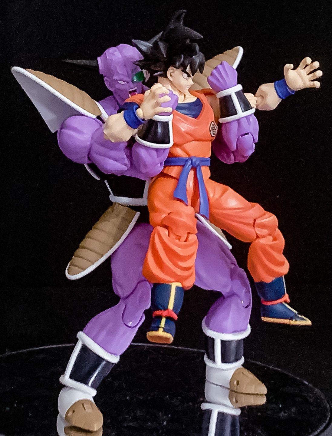 S.H.Figuarts 기뉴특전대 기뉴
