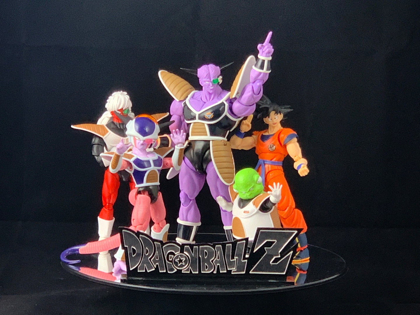 S.H.Figuarts 기뉴특전대 기뉴