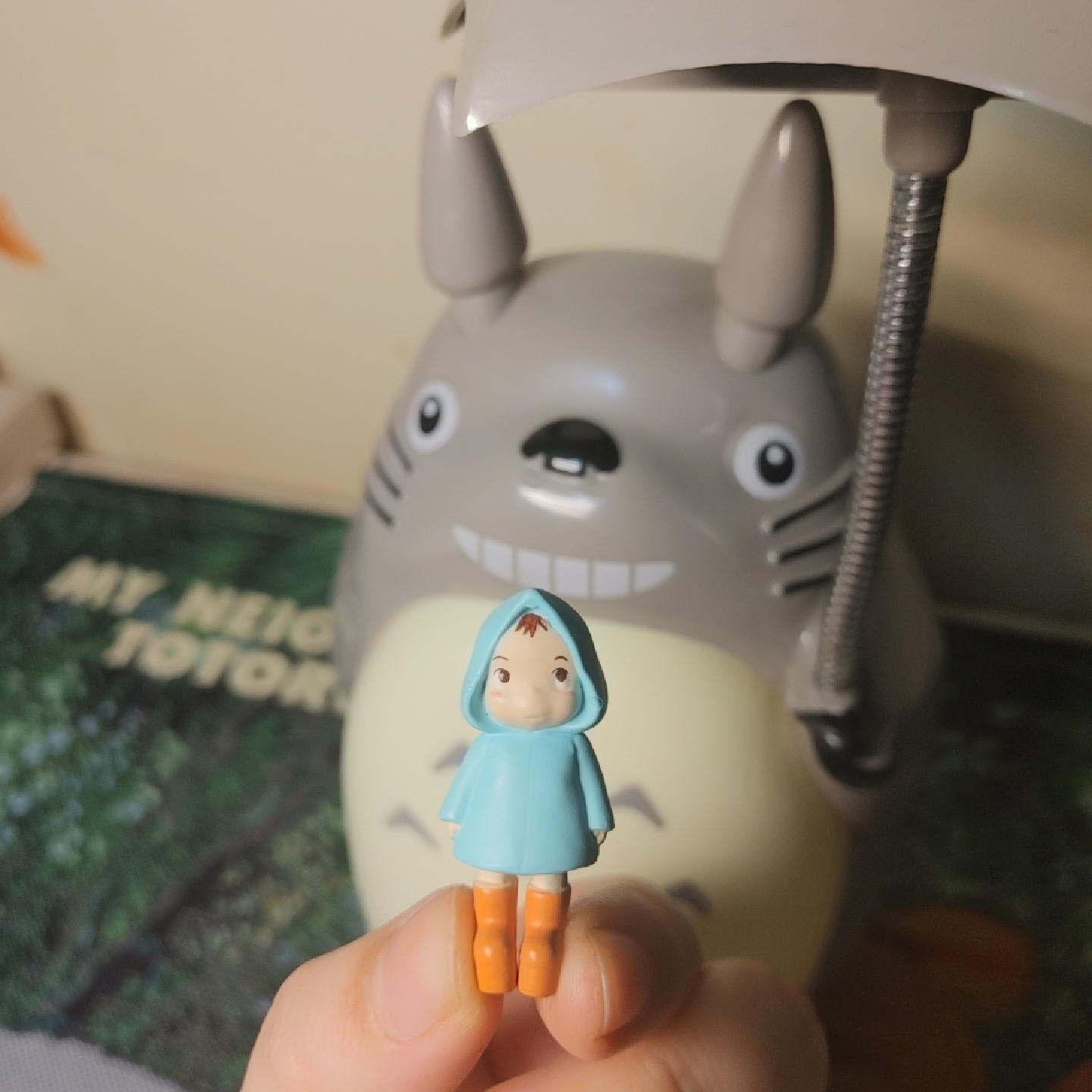 우비입은 메이🧡🌧️☂️