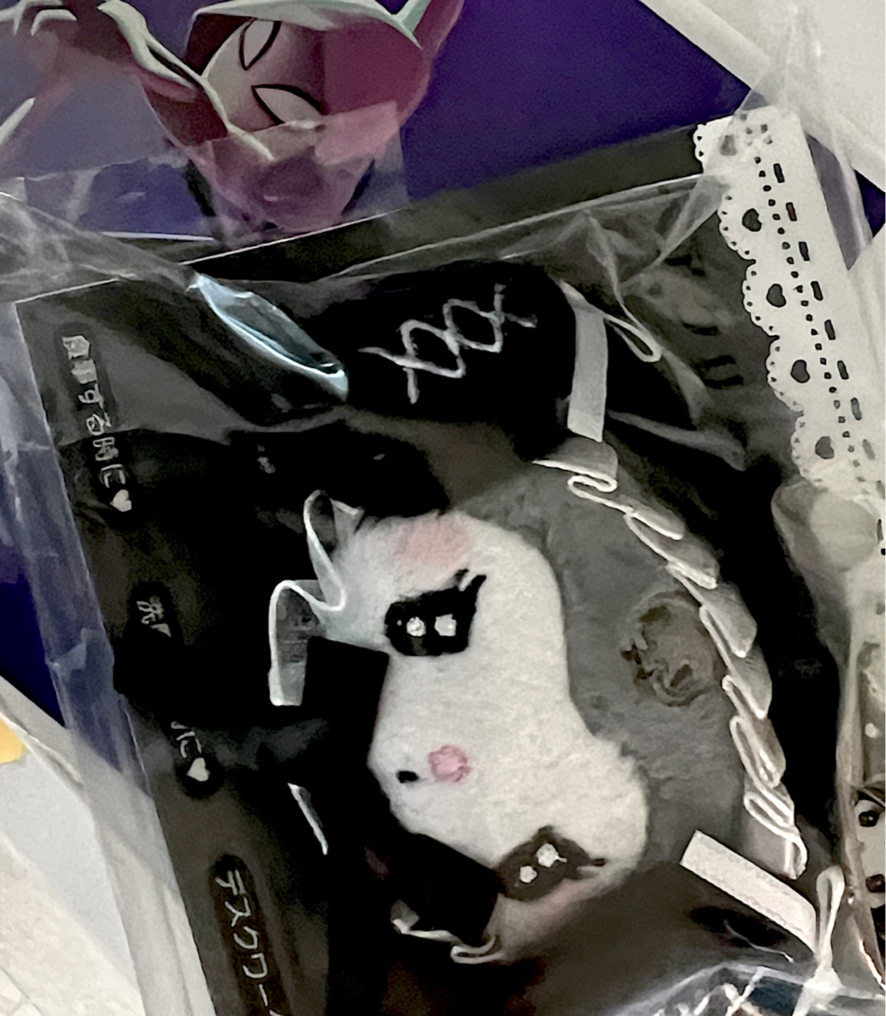 콜리 가챠로 당첨된 쿠로미 헤어클립 도착🖤