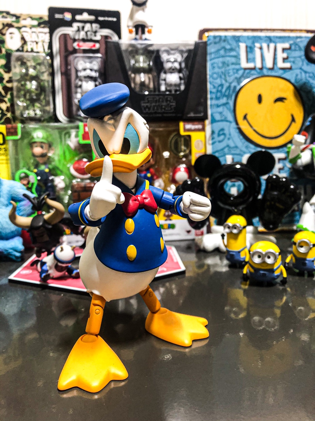 DONALD DUCK