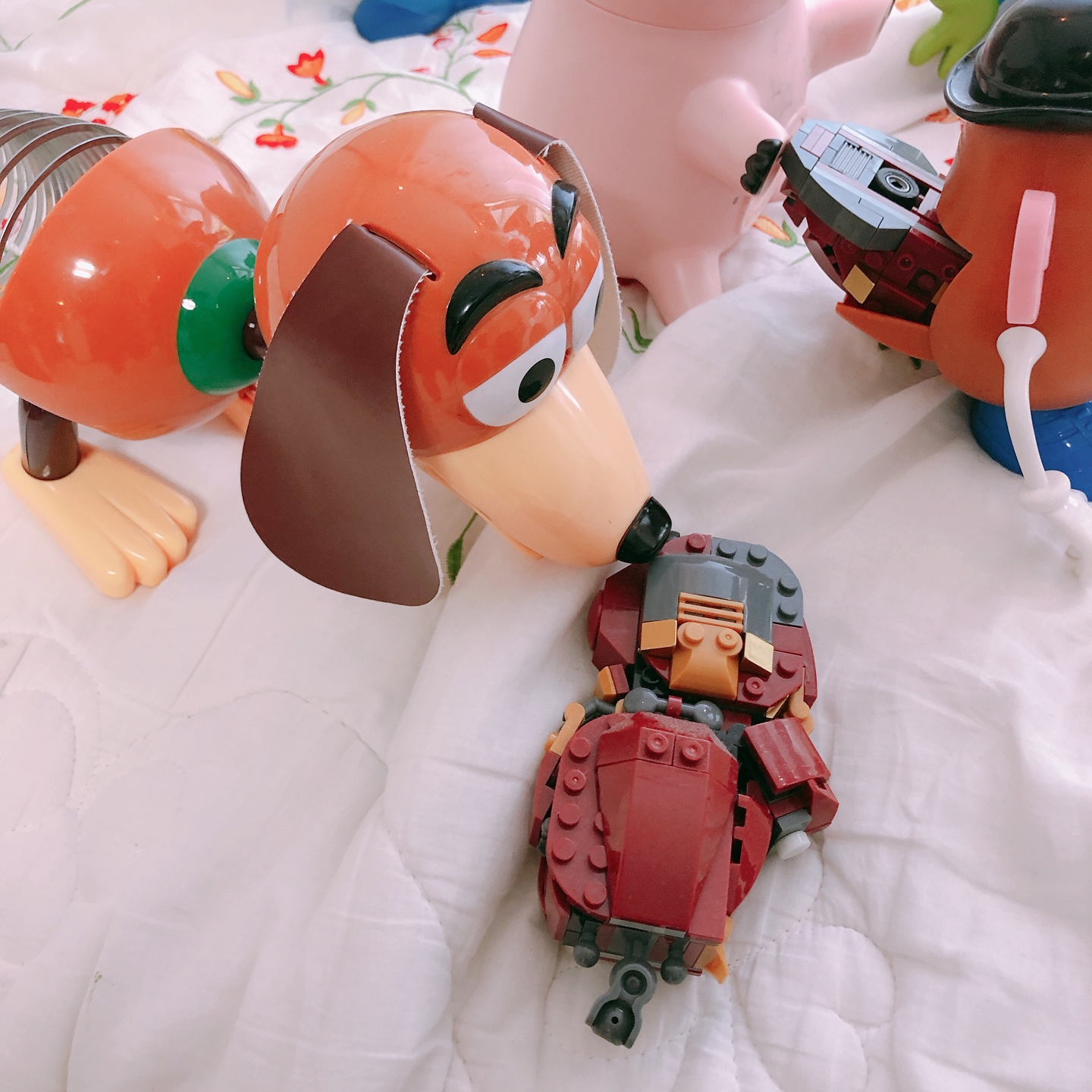 잠깐만! 동작 중지...