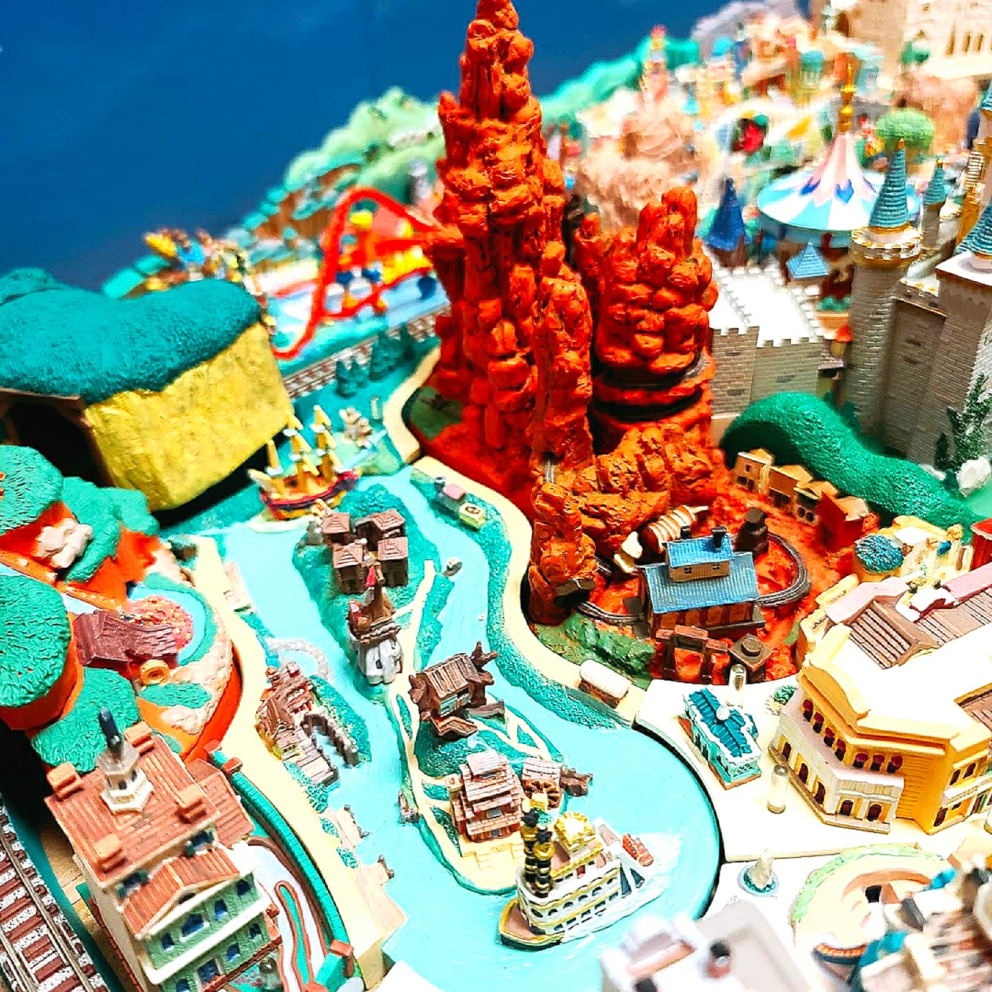 데아고스티니 디즈니랜드🏰🎠🎡🎢❤
