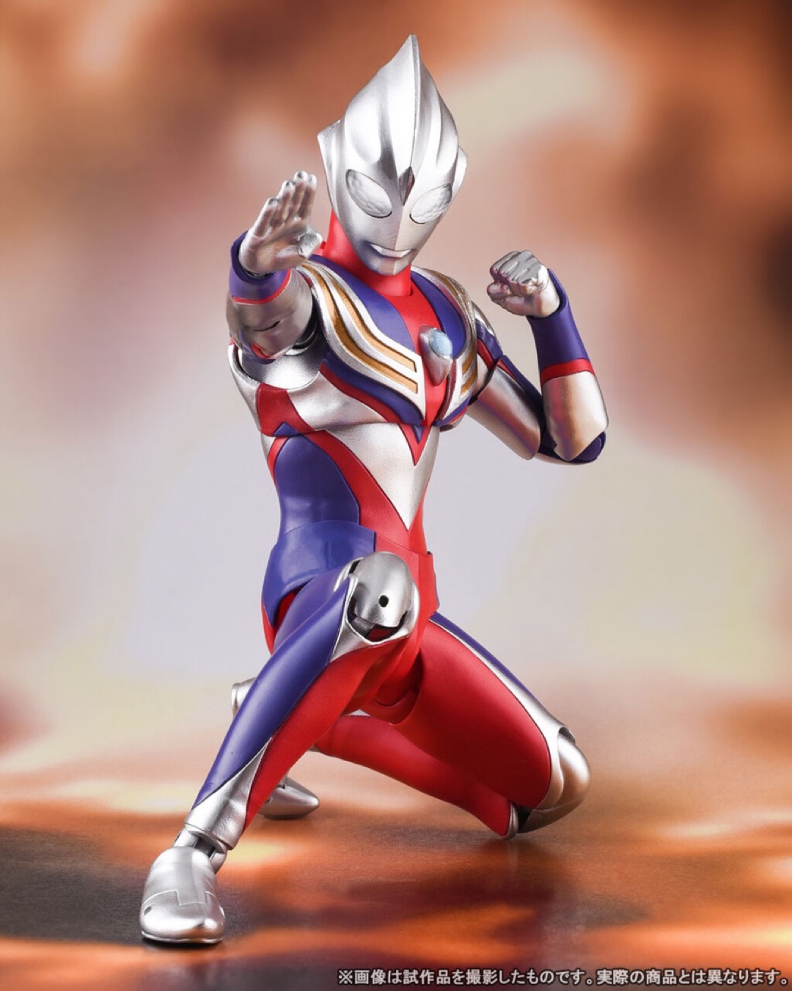 진골조제 울트라맨 티가
ウルトラマンティガ
Ultraman Tiga
