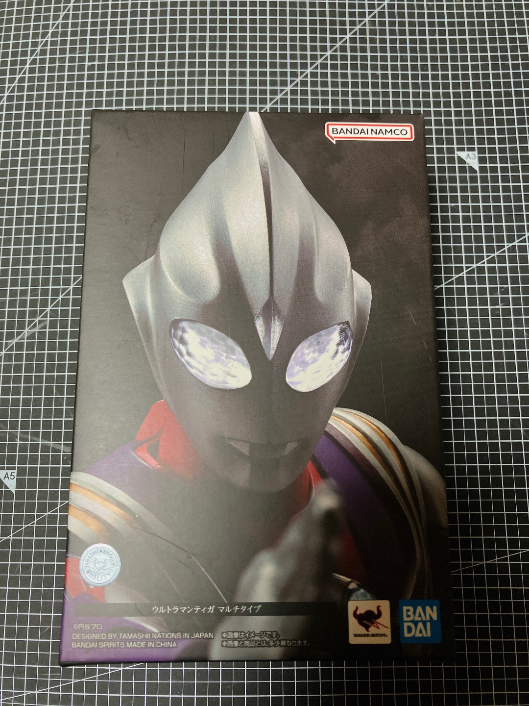 진골조제 울트라맨 티가
ウルトラマンティガ
Ultraman Tiga